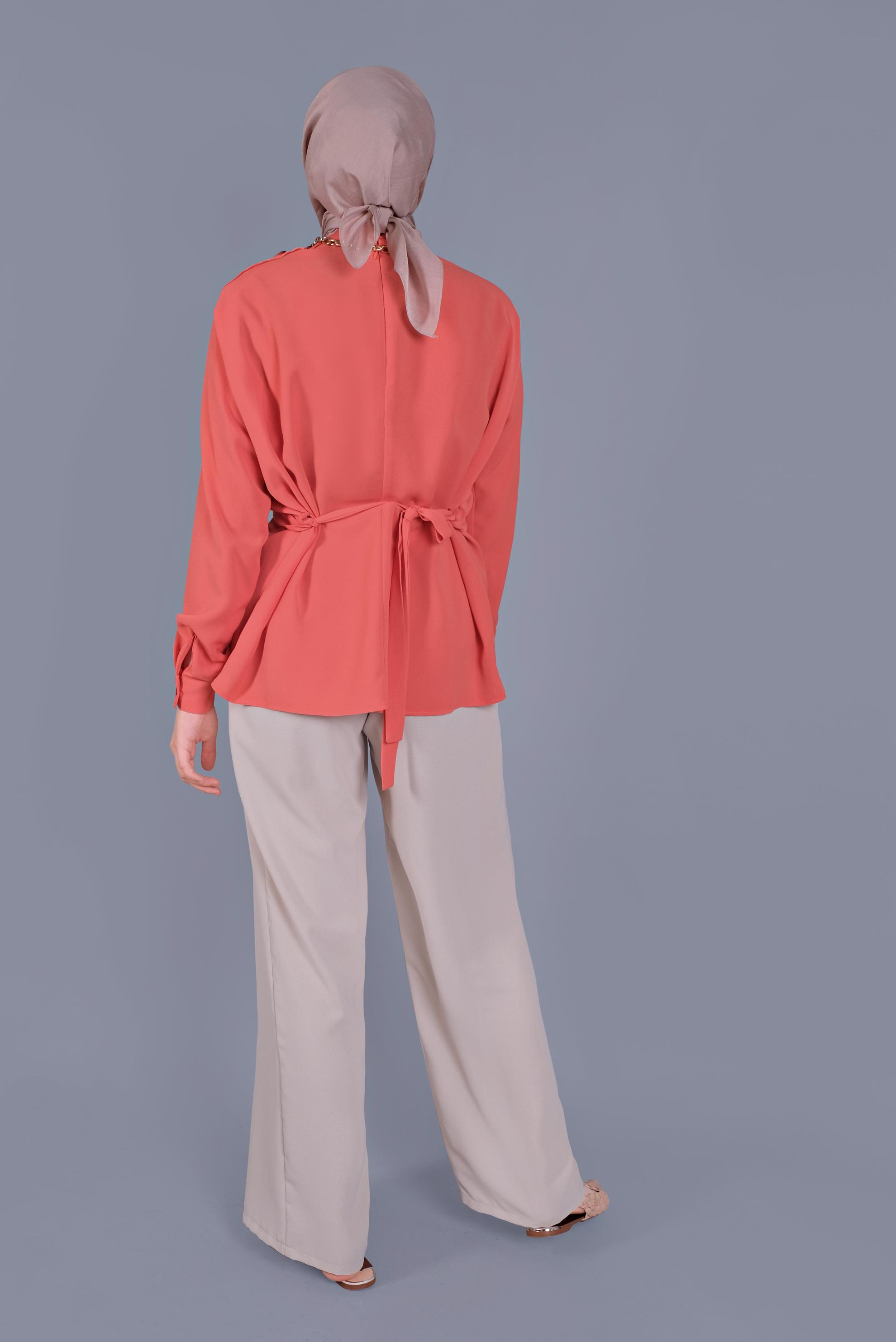 Tesettür giyim MERCAN VATKA DETAYLI  KUŞAKLI BLUZ 41617 