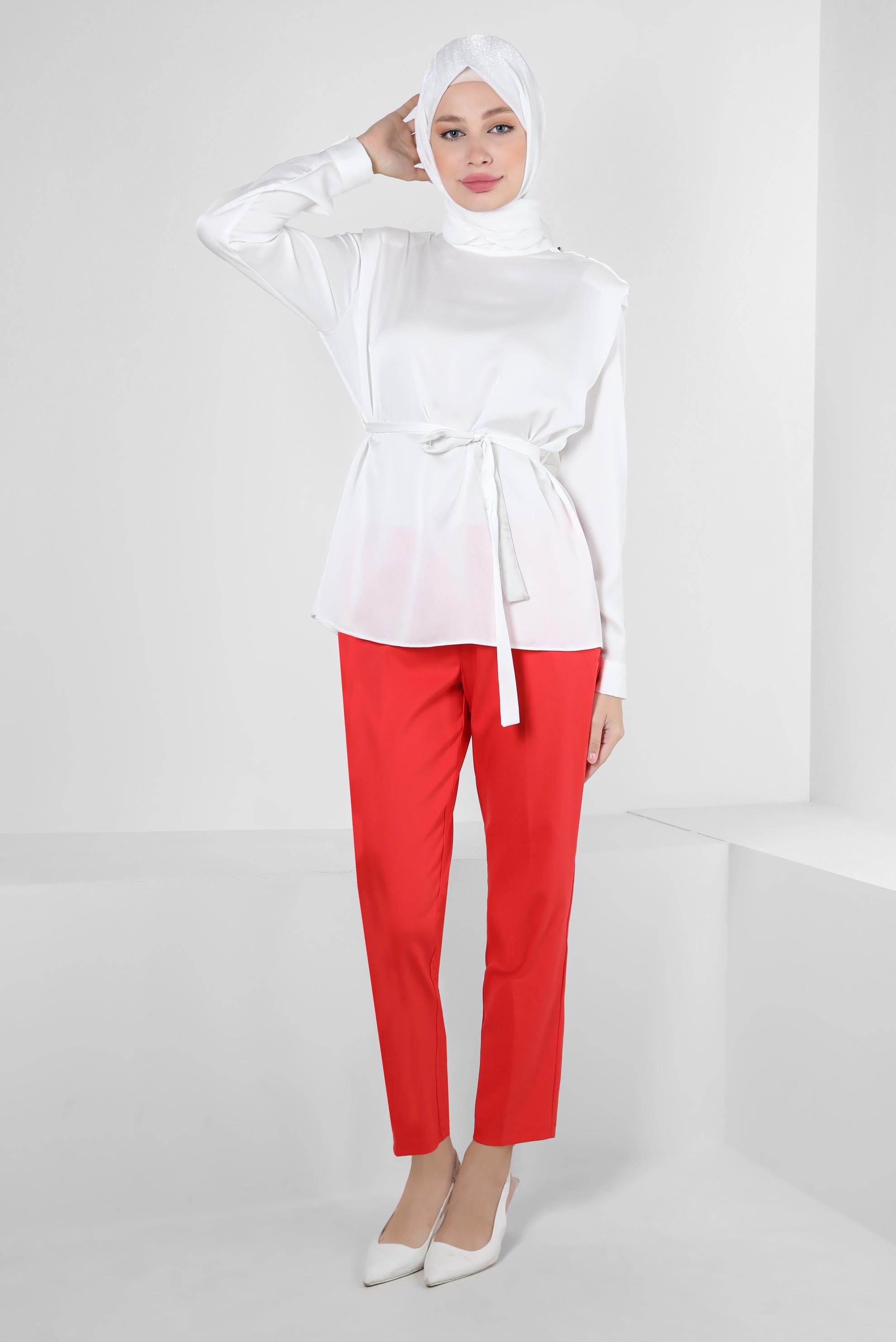 Tesettür giyim BEYAZ KUŞAKLI SATEN BLUZ 41618 