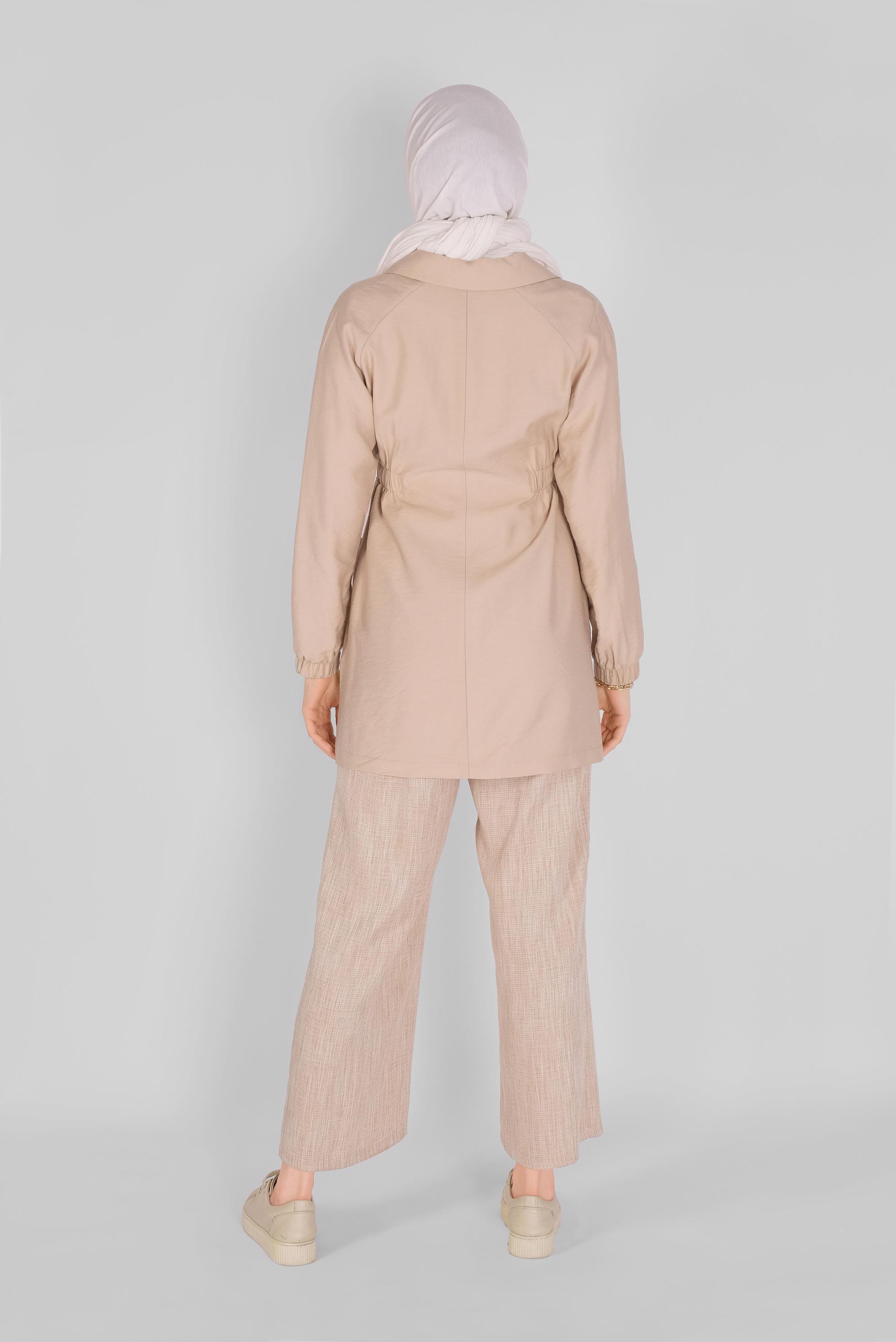 Tesettür giyim BEJ LASTİK DETAYLI CEKET 41423 