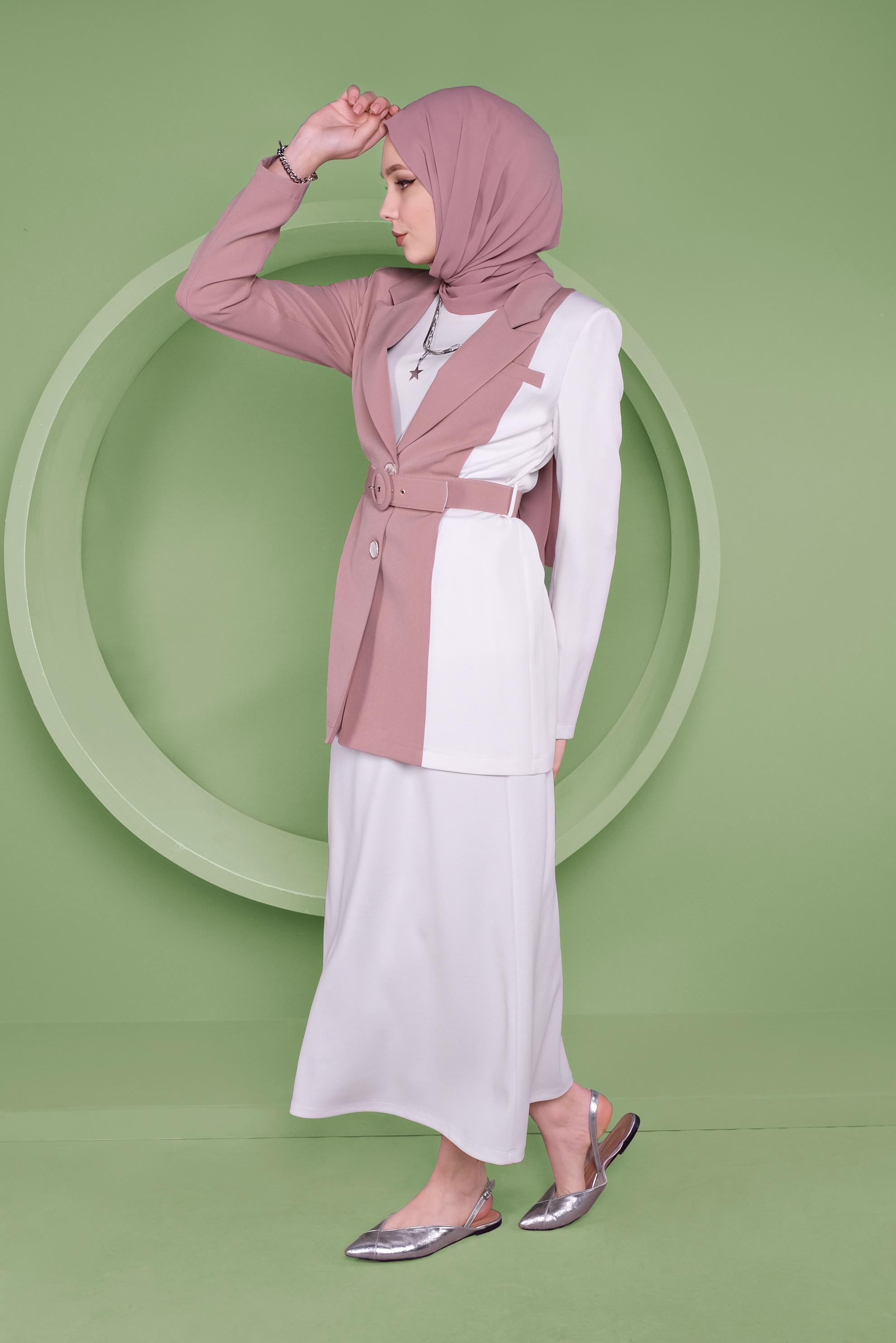 Tesettür giyim PUDRA KRUVAZE YAKA KEMERLİ CEKET 41469