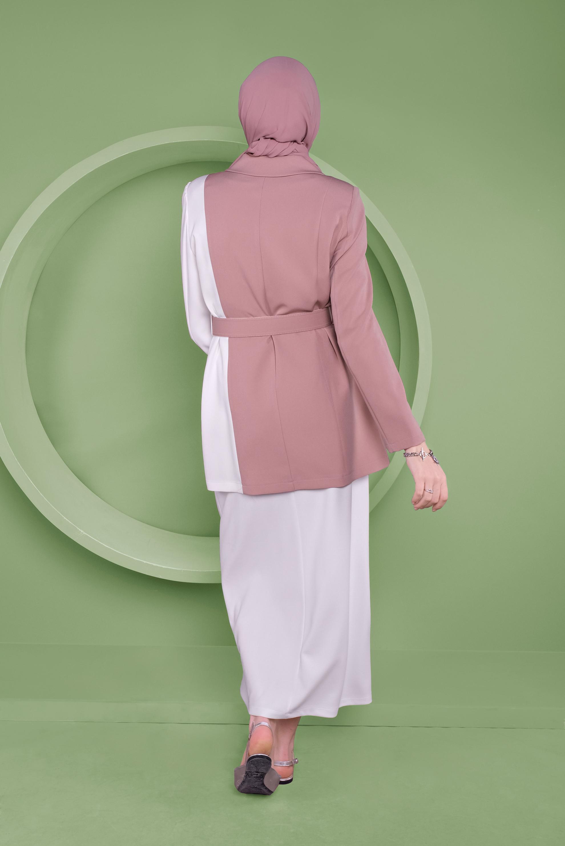 Tesettür giyim PUDRA KRUVAZE YAKA KEMERLİ CEKET 41469