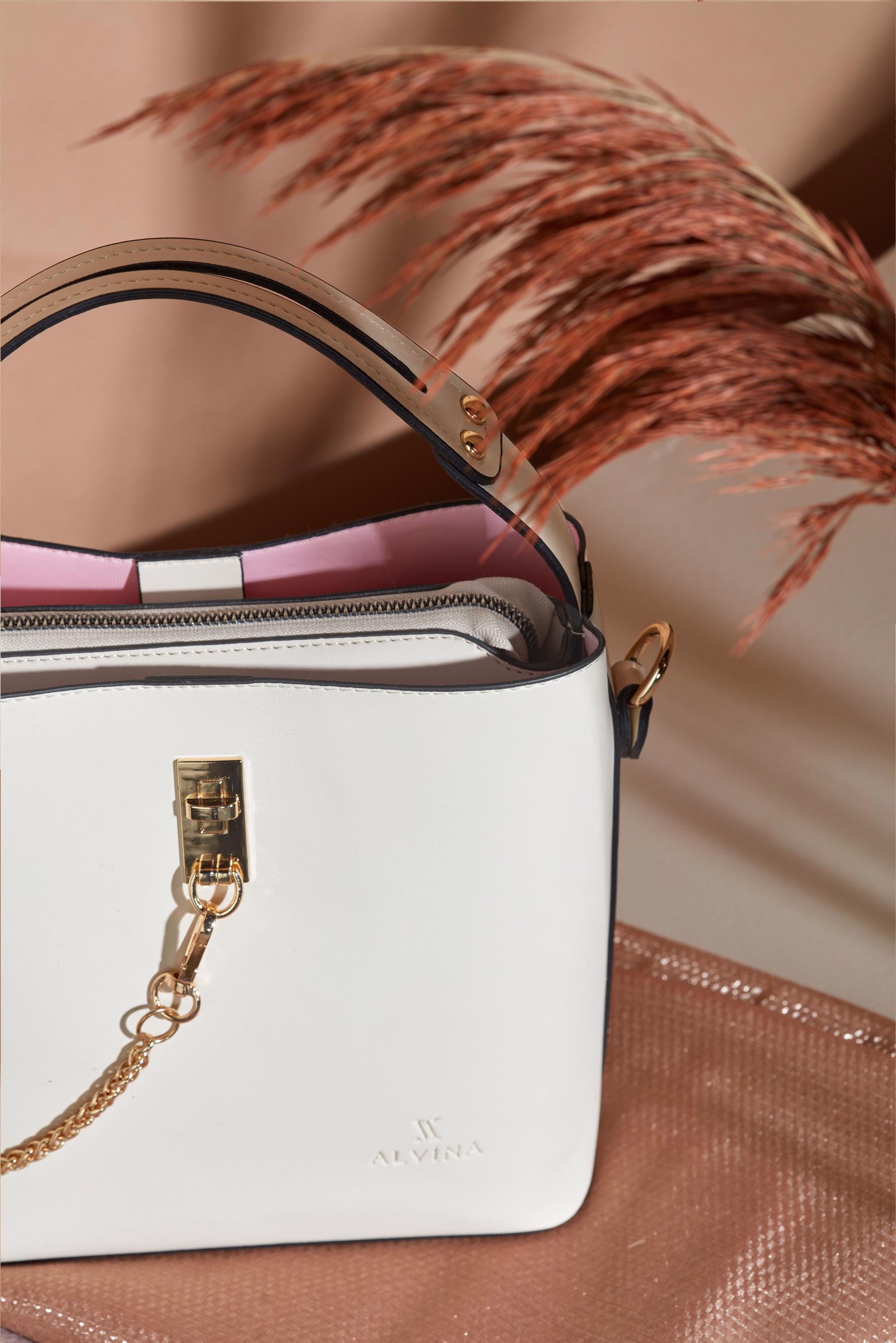 Tesettür giyim BEYAZ ALVİNA ZİNCİR DETAYLI TOTE ÇANTA 5071