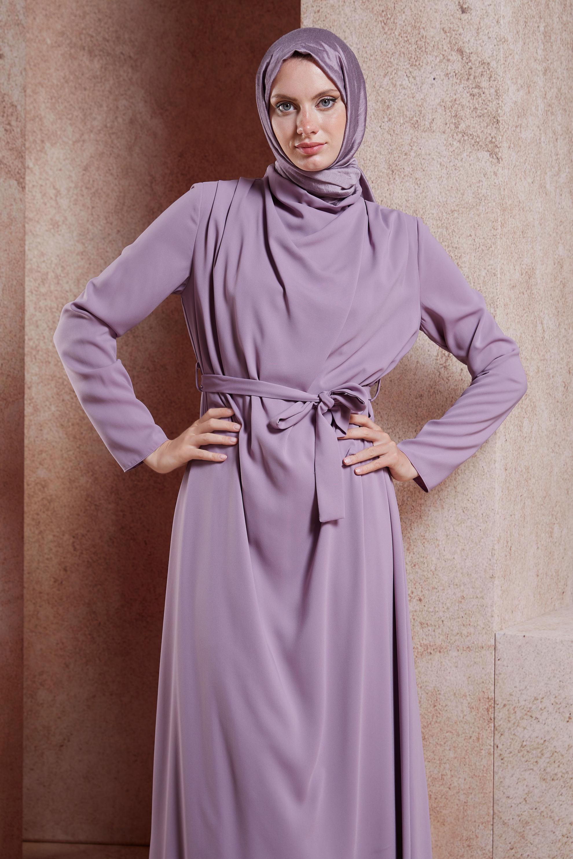 Tesettür giyim MOR SALAŞ YAKA DETAYLI ELBİSE 41357