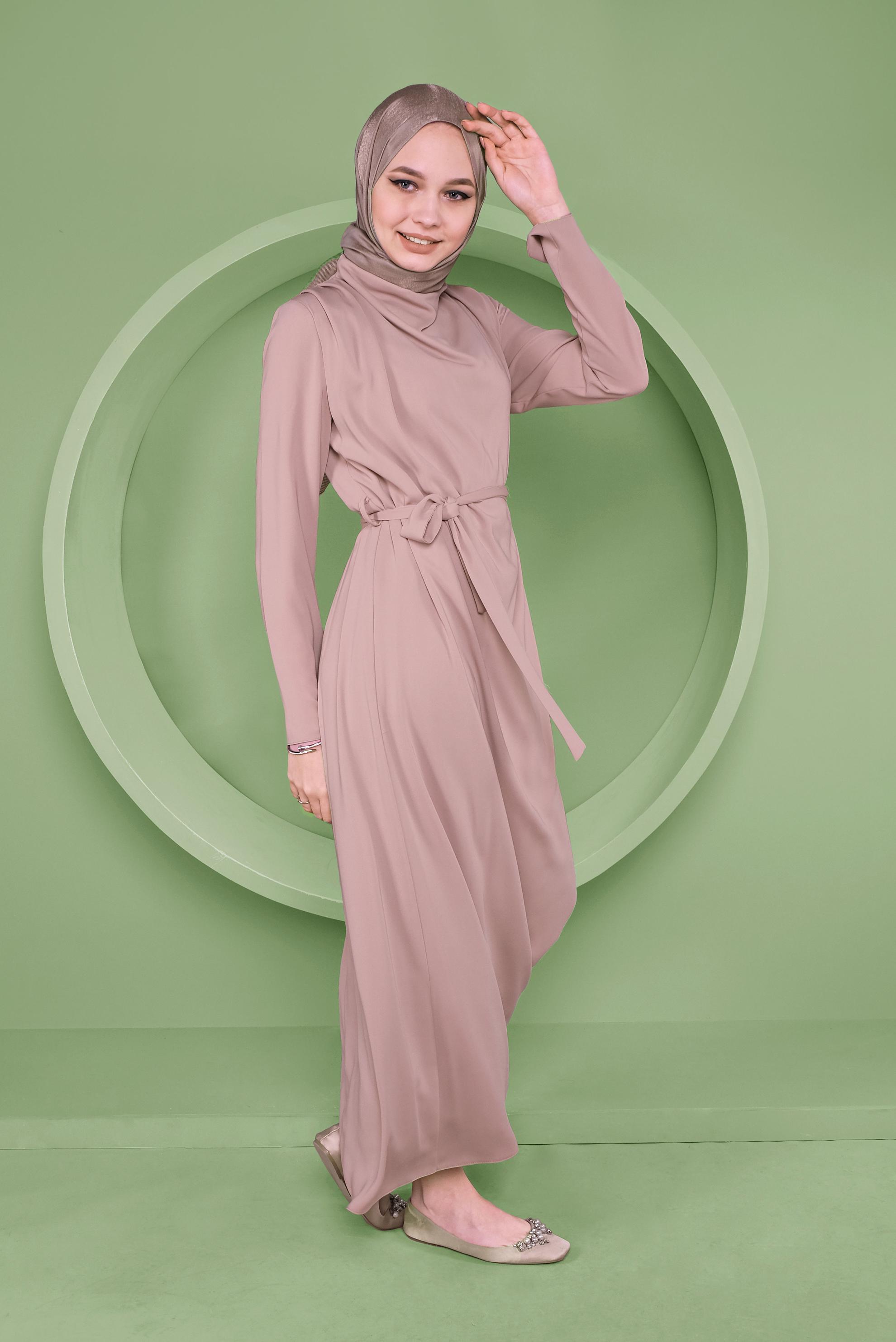 Tesettür giyim KAHVE SALAŞ YAKA DETAYLI ELBİSE 41357