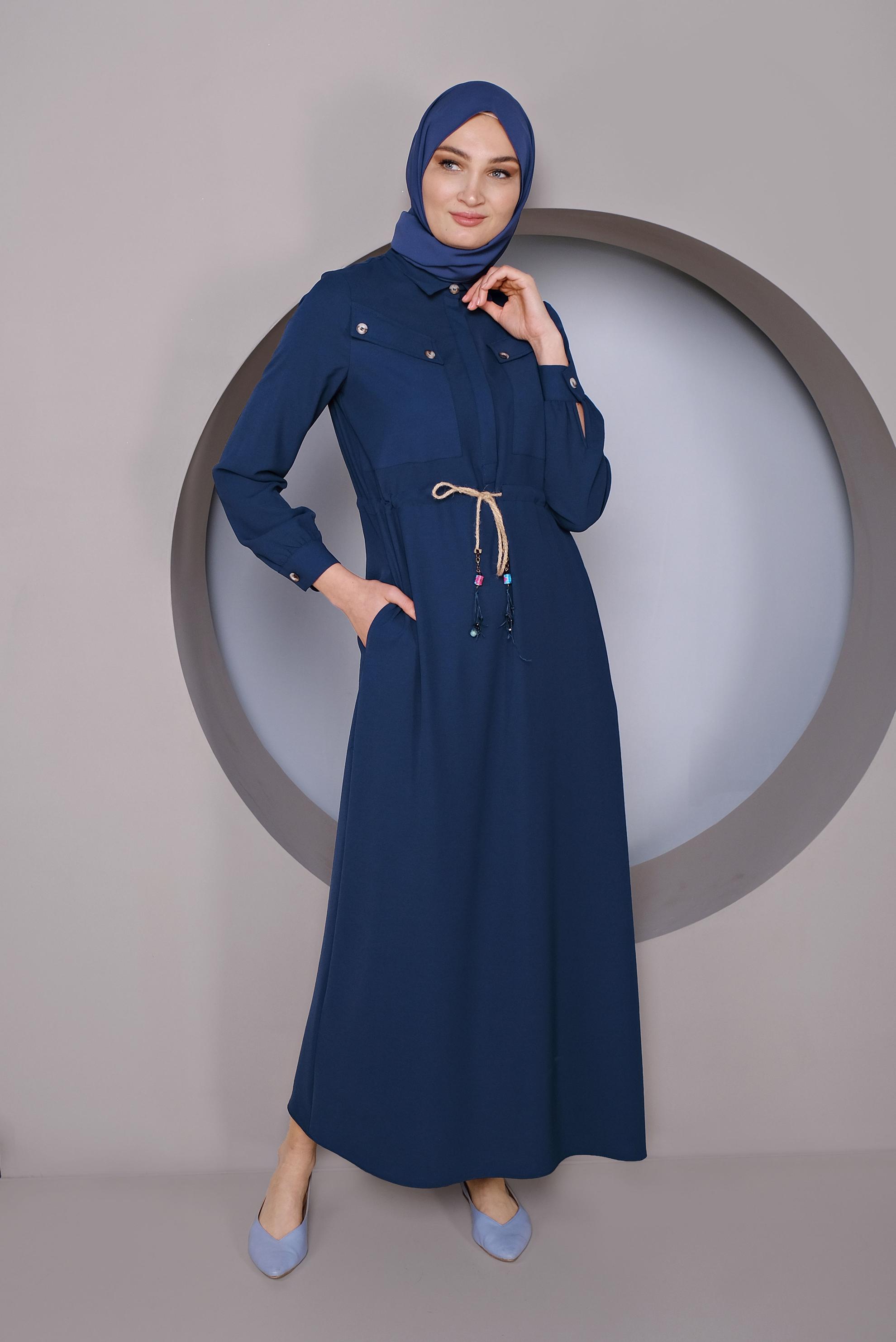 Tesettür giyim LACİVERT BELDEN BÜZGÜ BAĞCIKLI ELBİSE 41373