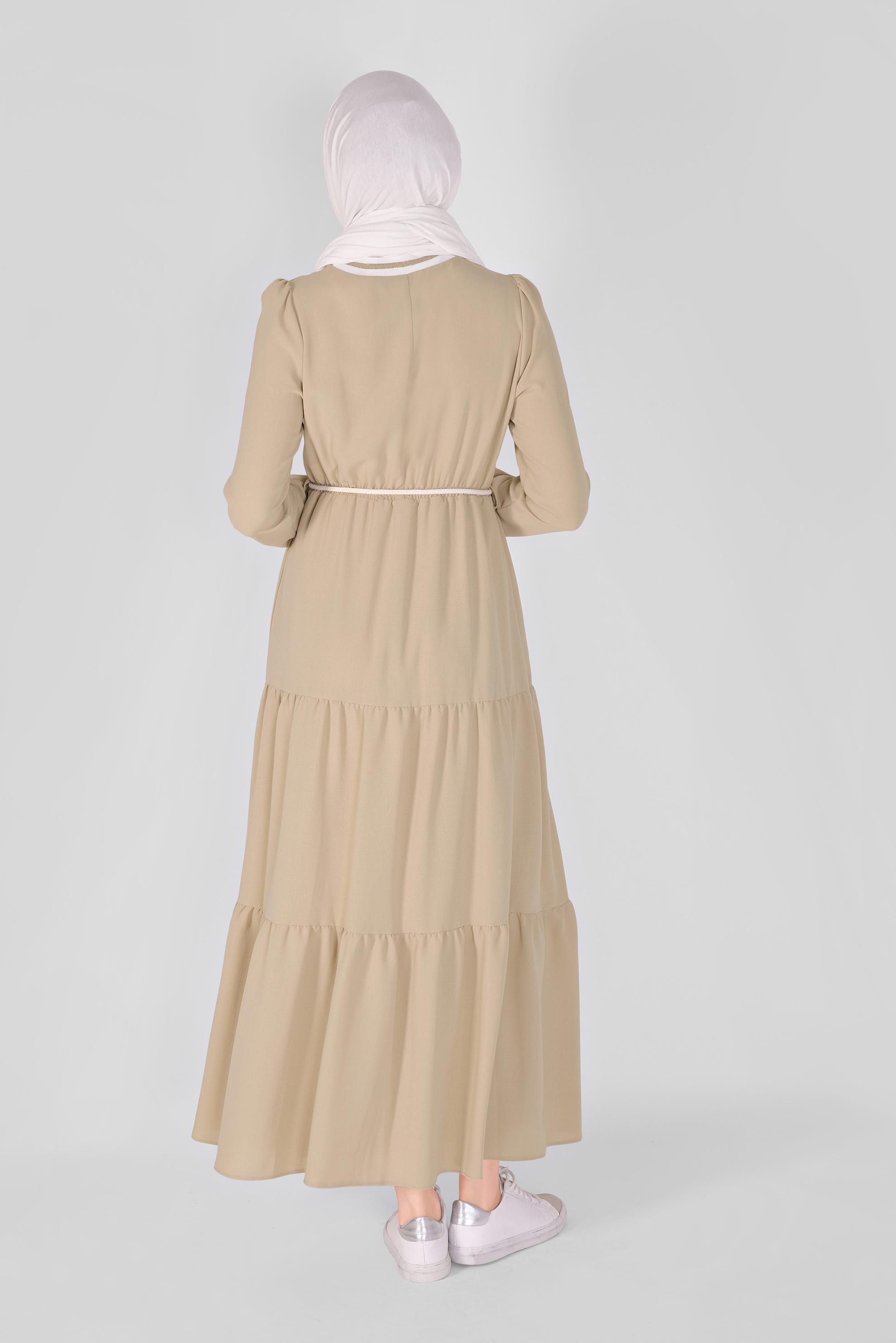 Tesettür giyim BEJ MANŞETLERİ LASTİKLİ ELBİSE 41382