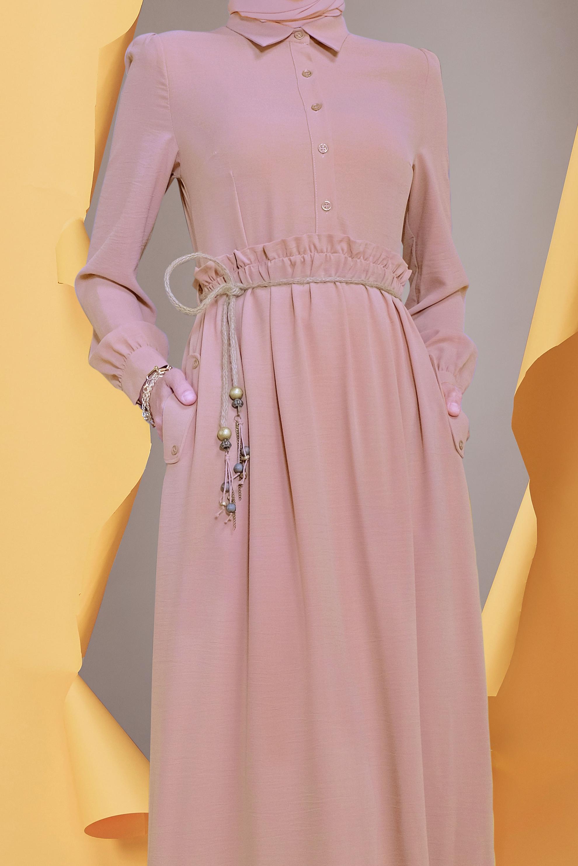 Tesettür giyim PUDRA BEL KISMI BÜZGÜLÜ DÜĞMELİ ELBİSE 41383 