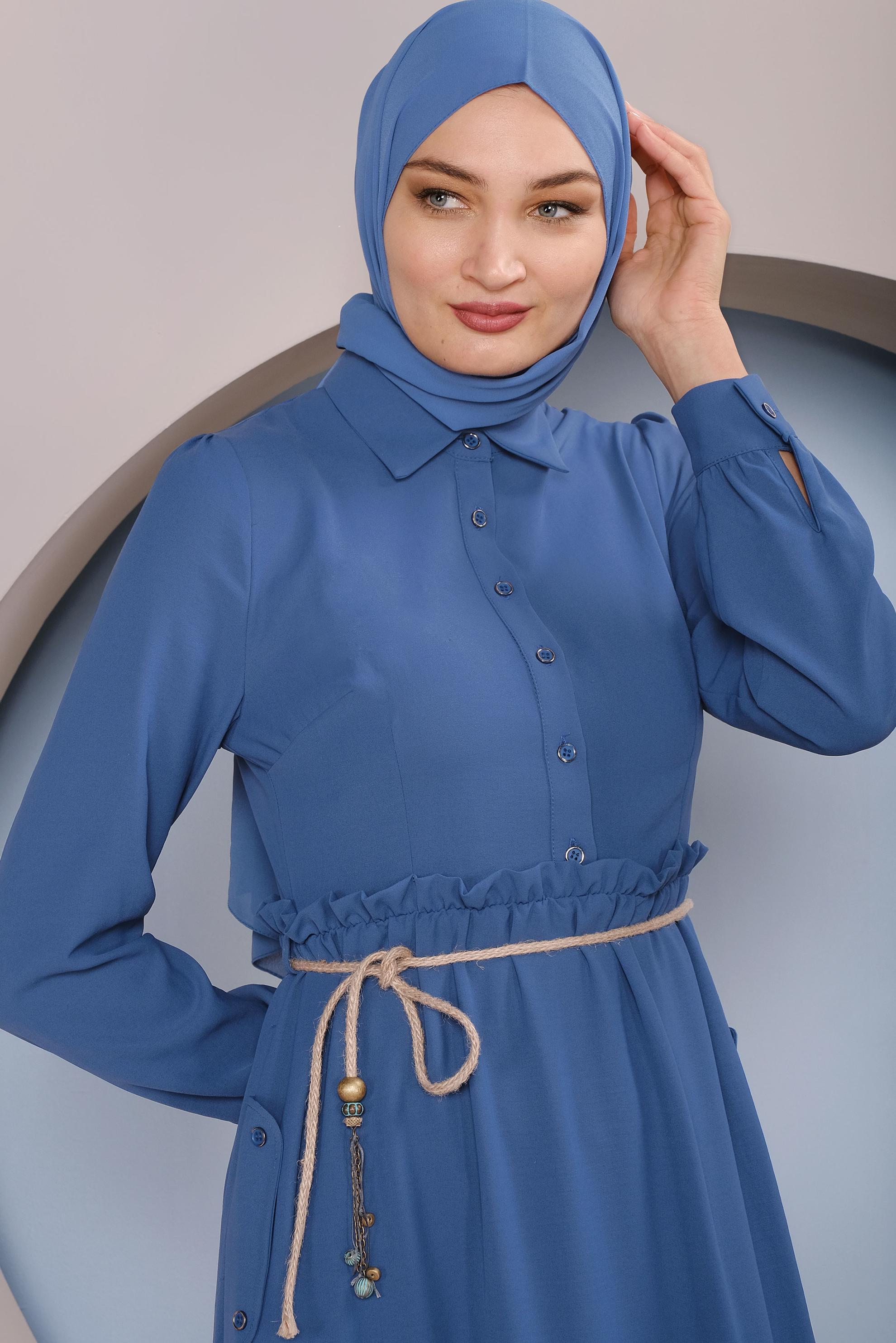 Tesettür giyim LACİVERT BEL KISMI BÜZGÜLÜ DÜĞMELİ ELBİSE 41383 