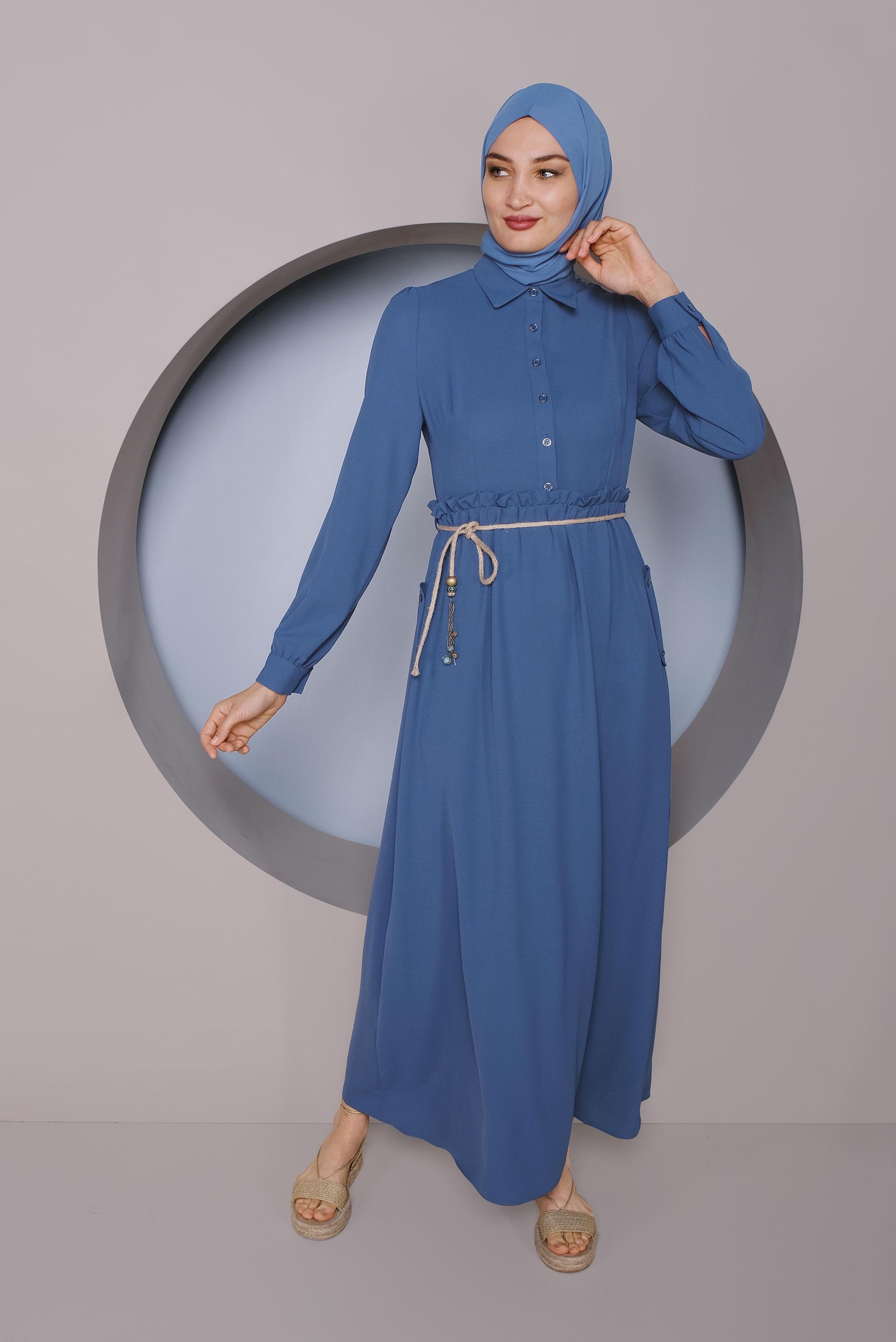 Tesettür giyim LACİVERT BEL KISMI BÜZGÜLÜ DÜĞMELİ ELBİSE 41383 