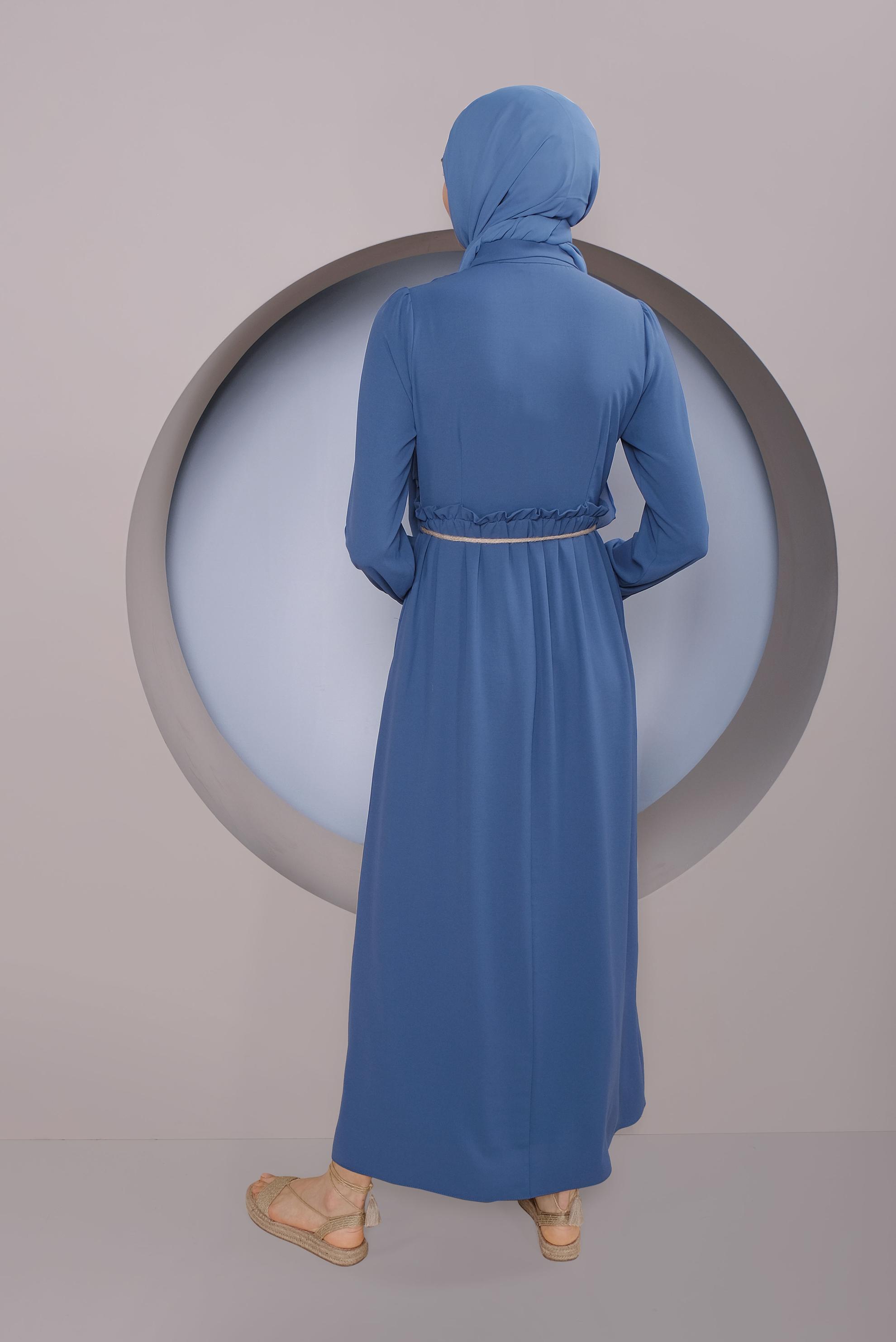 Tesettür giyim LACİVERT BEL KISMI BÜZGÜLÜ DÜĞMELİ ELBİSE 41383 