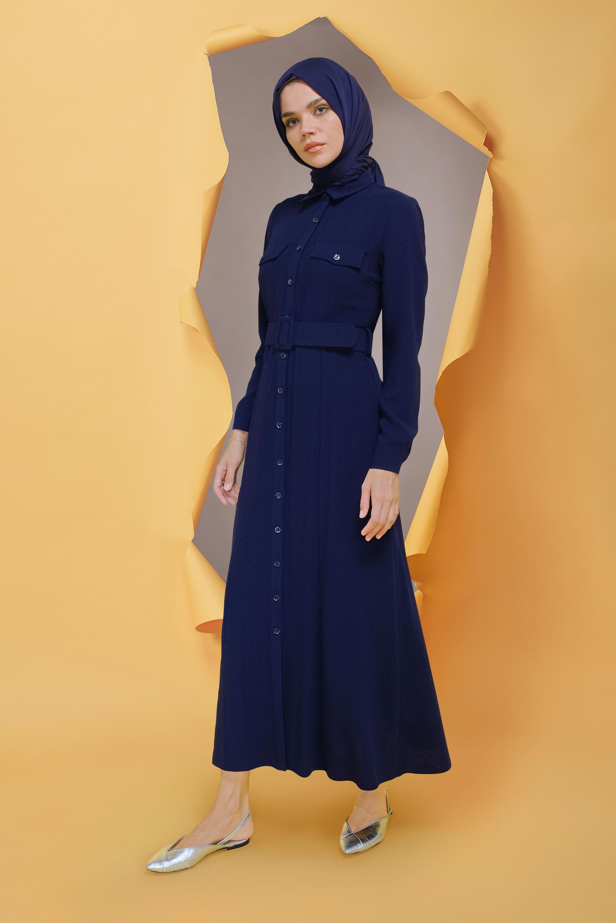 Tesettür giyim LACİVERT ÖNDEN DÜĞMELİ KEMERLİ ELBİSE 41384