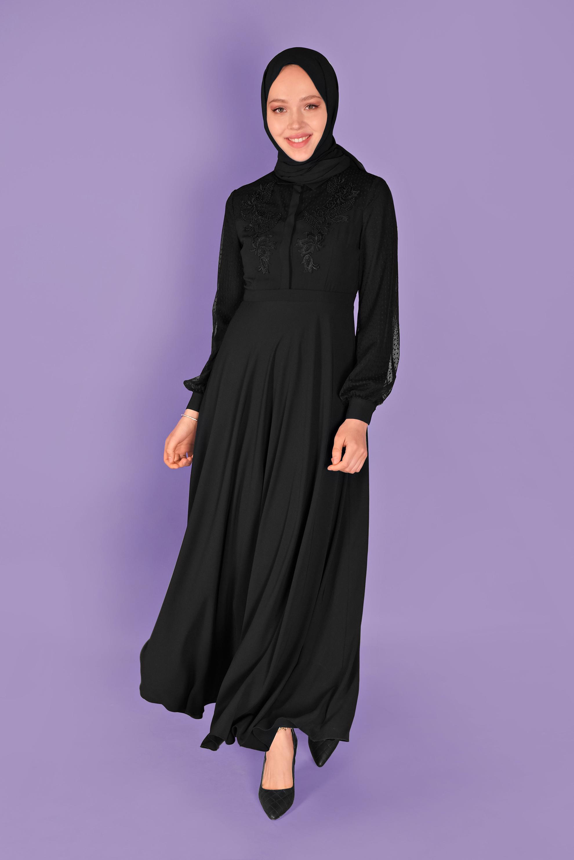 Tesettür giyim SİYAH TÜL VE GÜPÜR DETAYLI ELBİSE 41404 