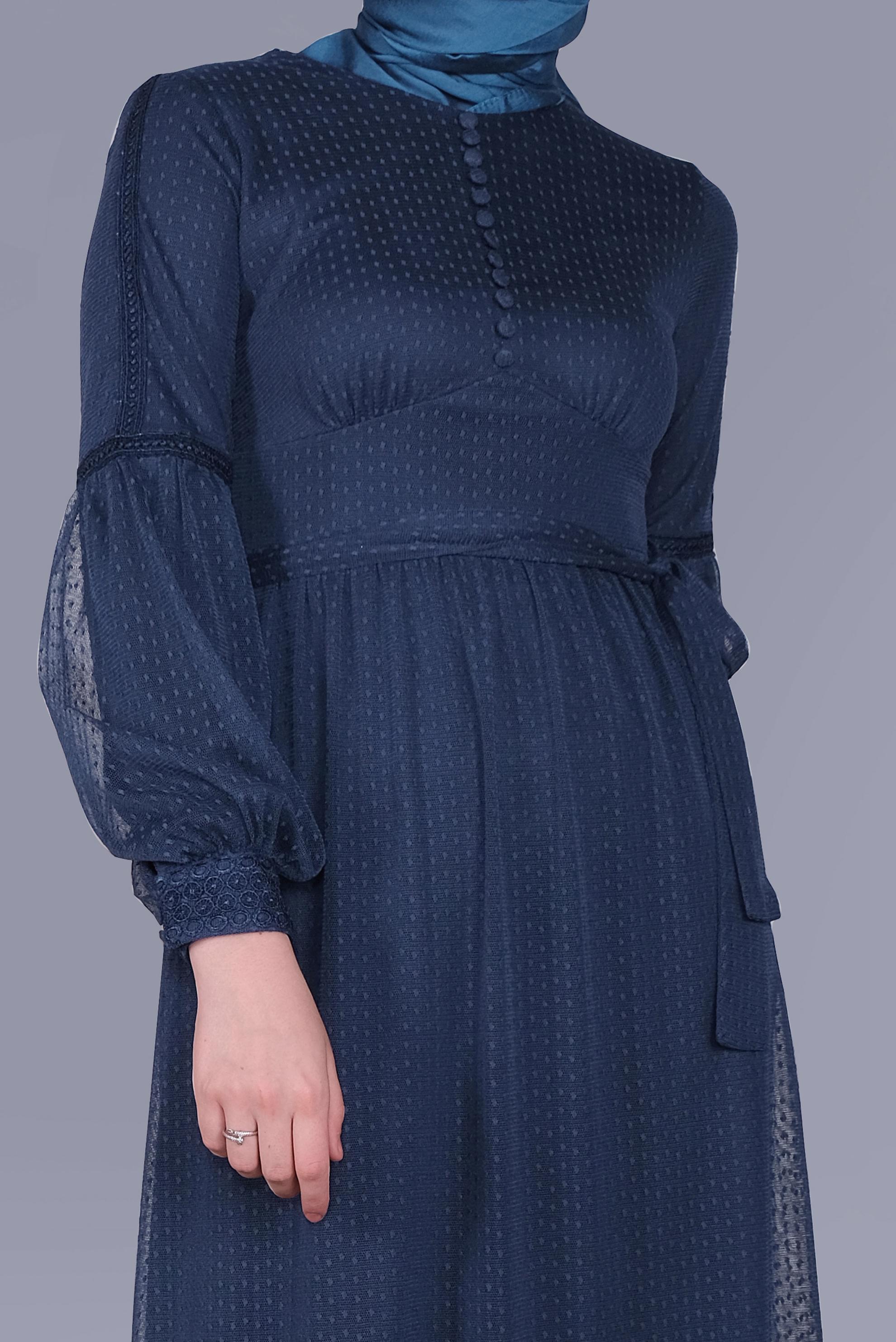 Tesettür giyim LACİVERT KUŞAKLI DÜĞMELİ TÜL ELBİSE 41405 