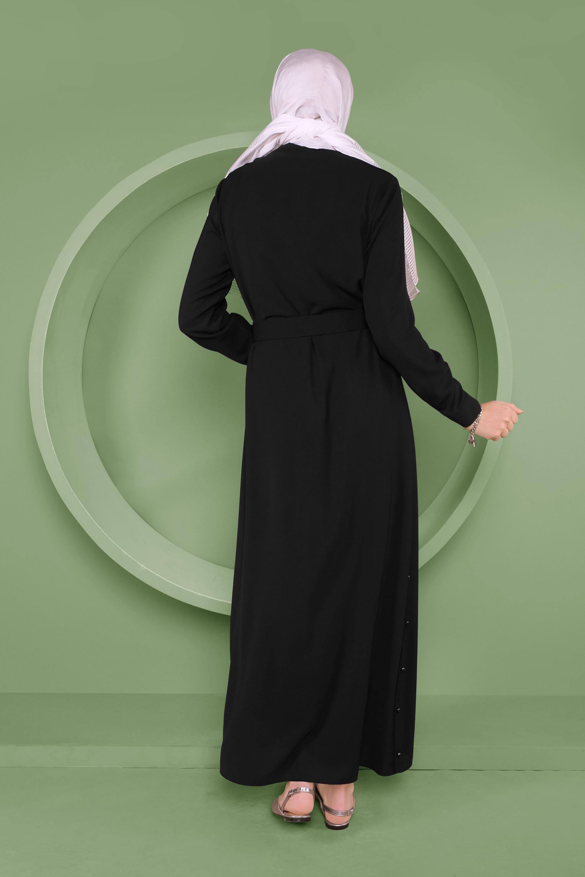 Tesettür giyim SİYAH YAKA VE ETEK UCU DÜĞME DETAYLI ELBİSE 41409