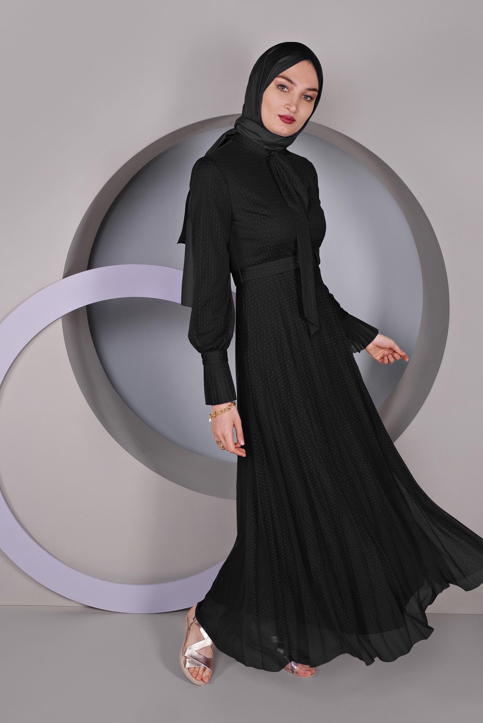 Tesettür giyim SİYAH PİLİSELİ TÜL ELBİSE 41427