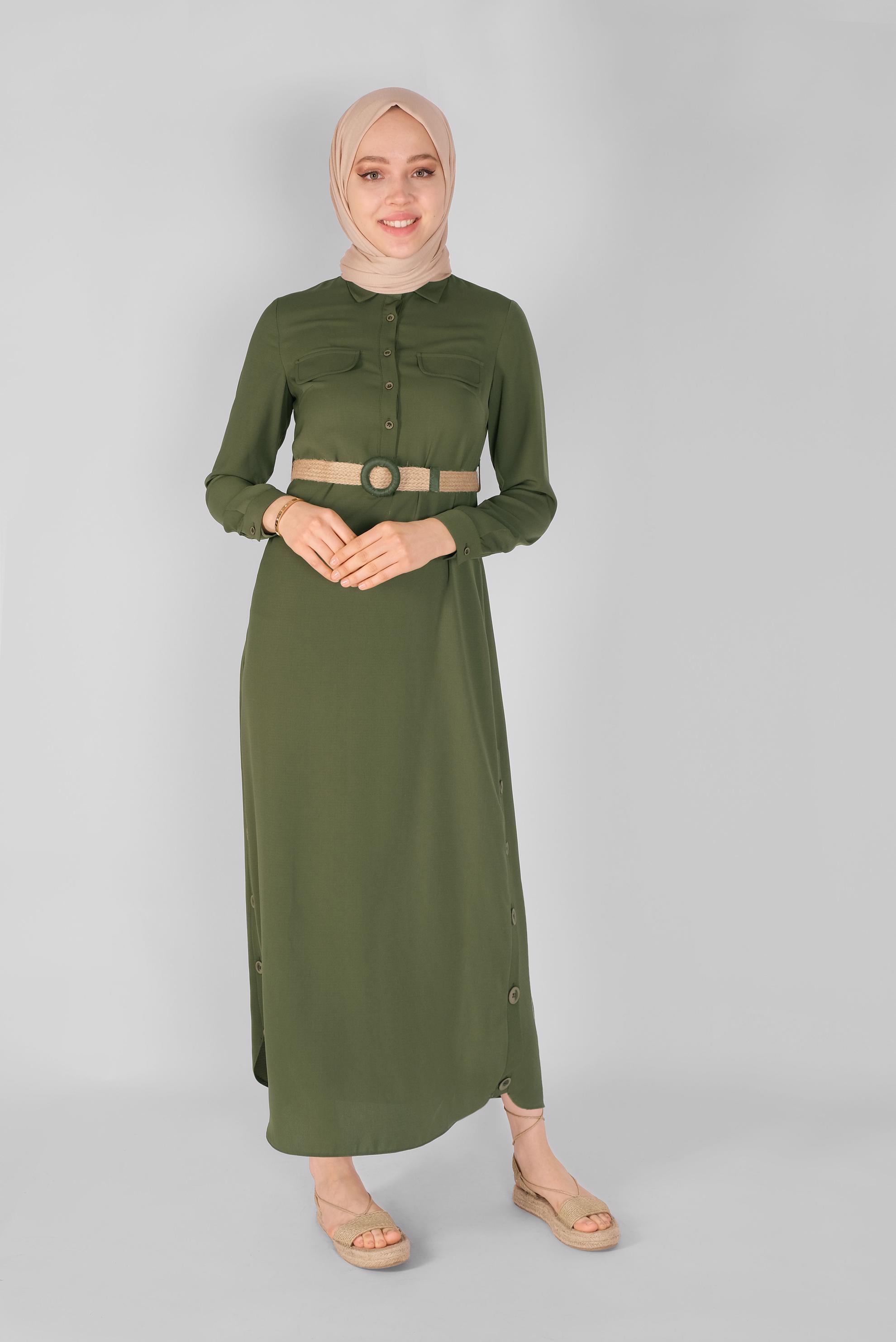 Tesettür giyim HAKİ DÜĞME DETAYLI HASIR KEMERLİ ELBİSE 41474 