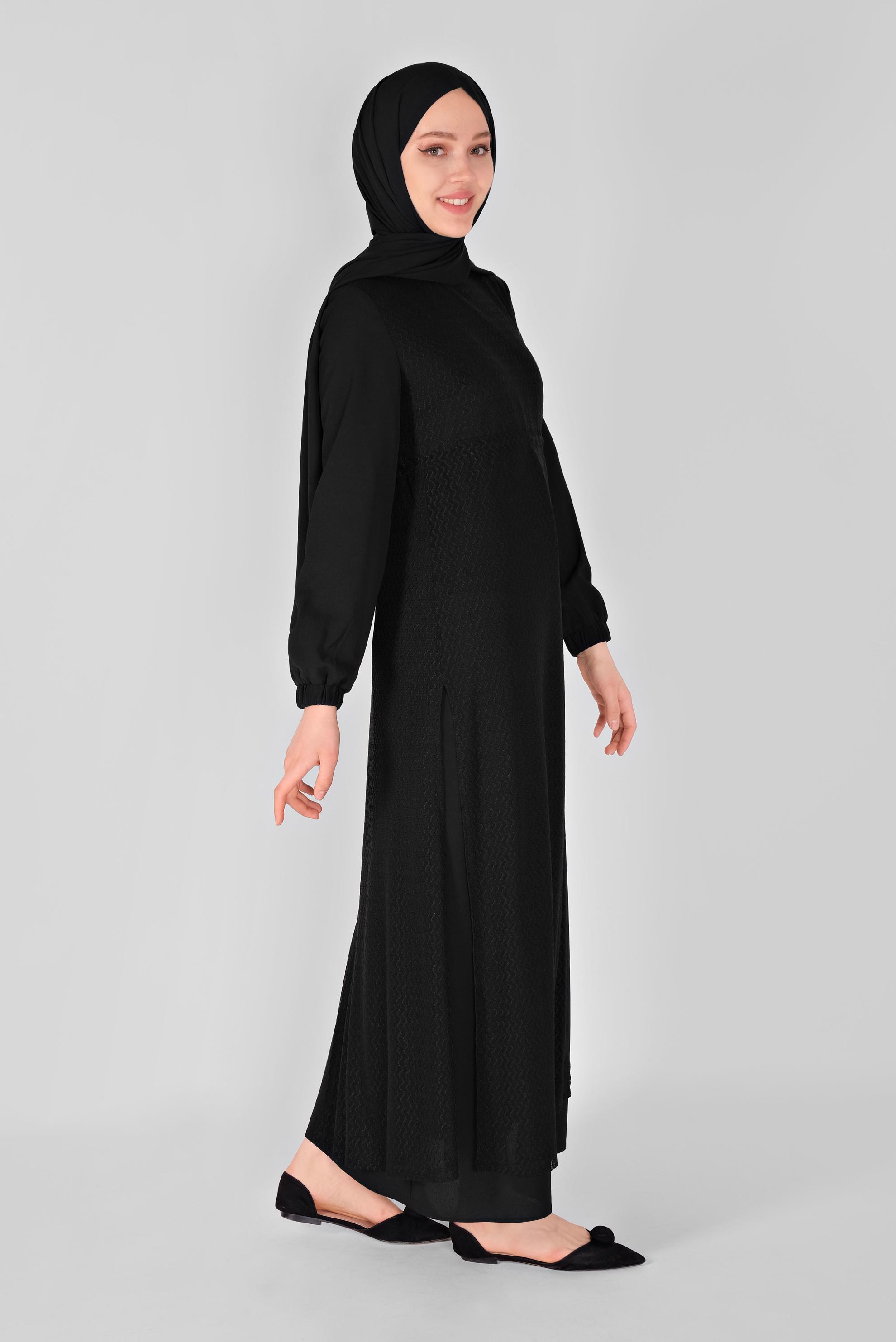 Tesettür giyim SİYAH DESENLİ TÜL DETAYLI BAĞCIKLI ELBİSE 41500