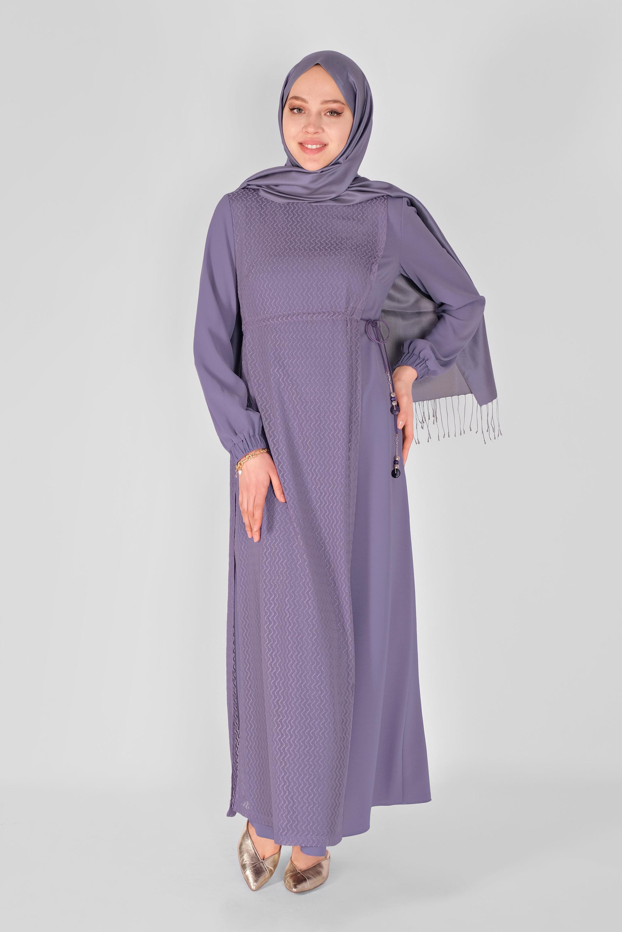 Tesettür giyim MOR DESENLİ TÜL DETAYLI BAĞCIKLI ELBİSE 41500