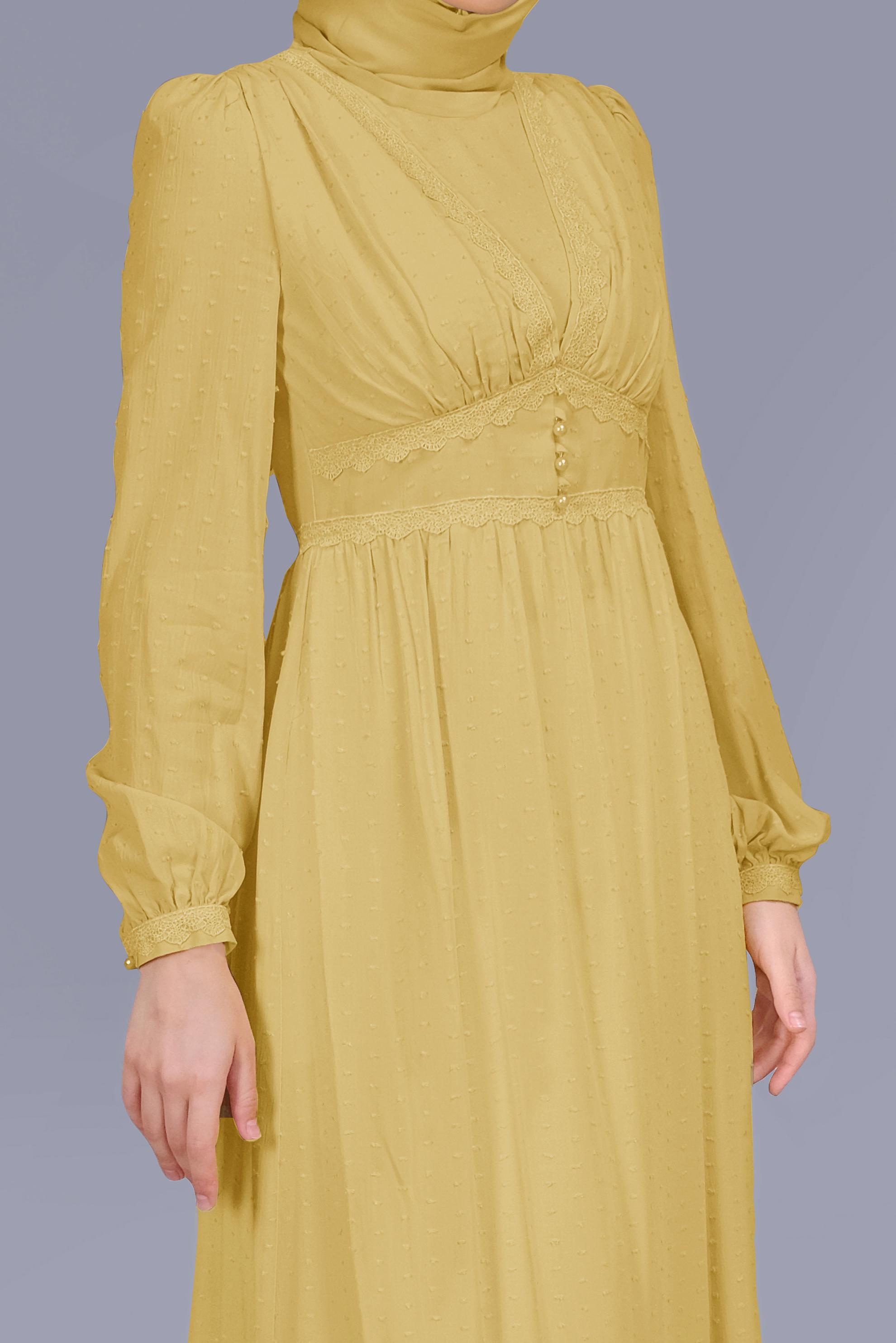 Tesettür giyim SARI DANTEL DETAYLI VİSKON ELBİSE 41509