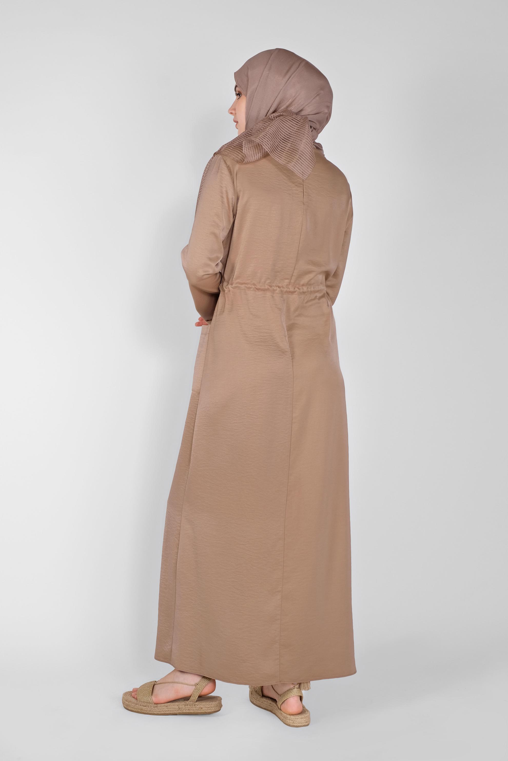 Tesettür giyim BEJ KEMERLİ SATEN AEROBİN ELBİSE 41510 