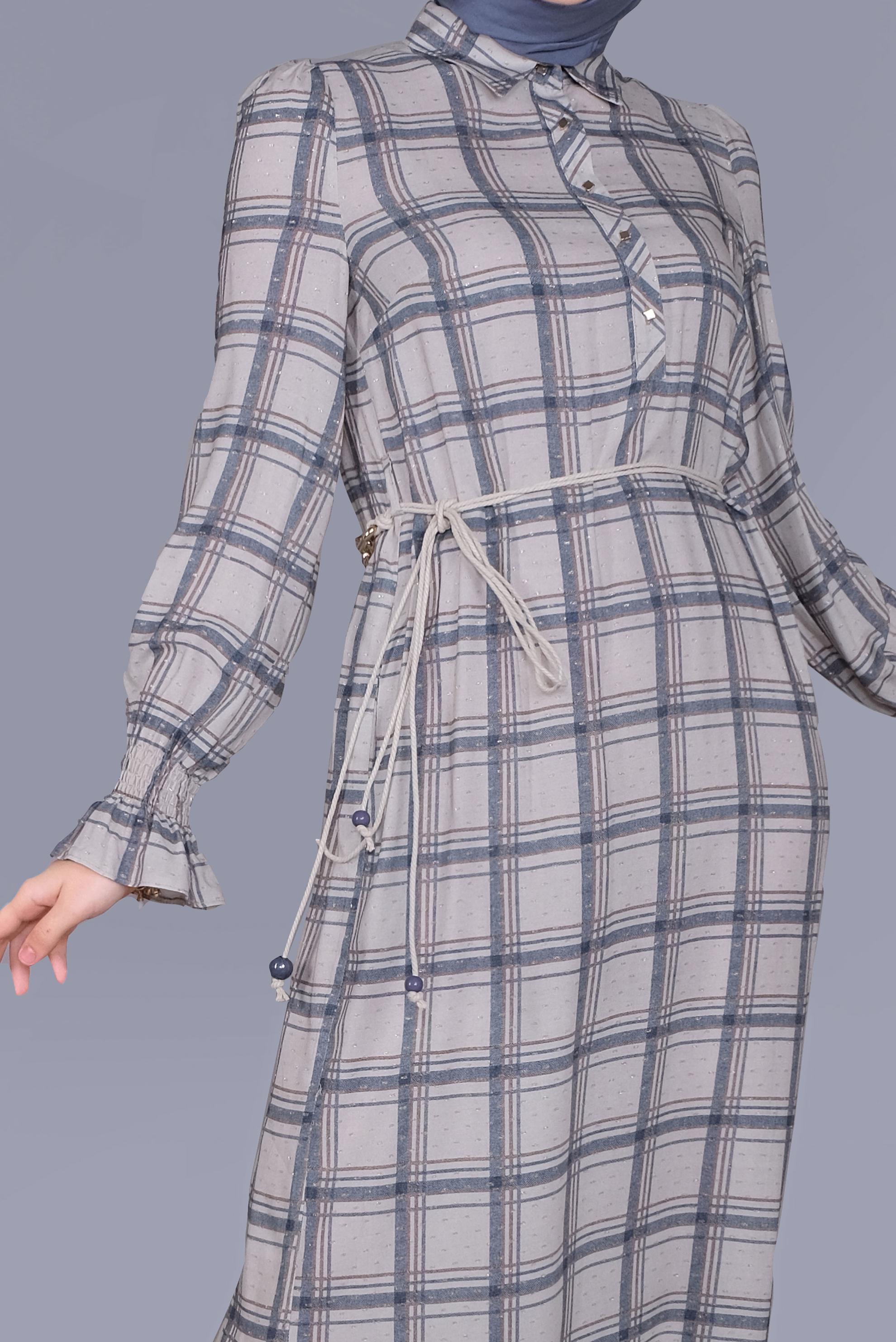 Tesettür giyim LACİVERT MANŞETLERİ LASTİKLİ KARELİ ELBİSE  41533 