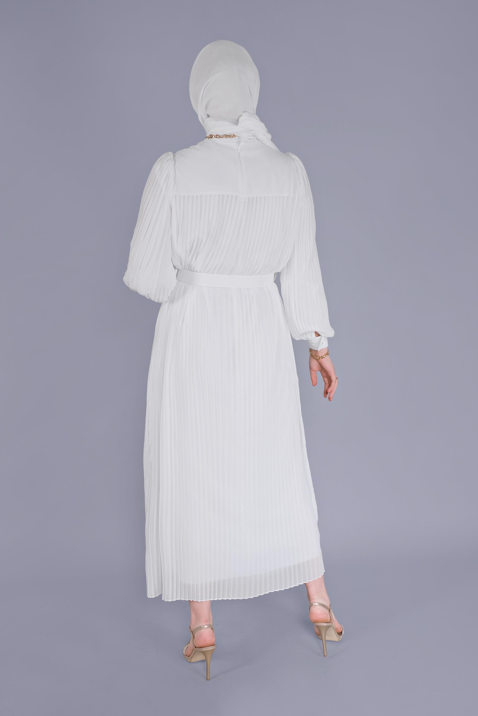 Tesettür giyim BEYAZ PİLİSELİ ŞİFON ELBİSE 41537 