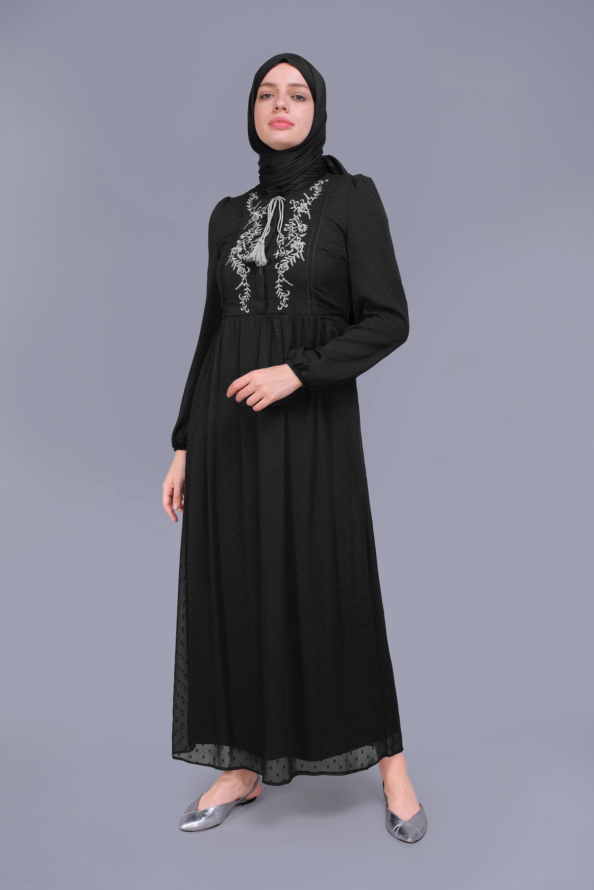 Tesettür giyim SİYAH NAKIŞ DETAYLI ELBİSE 41552