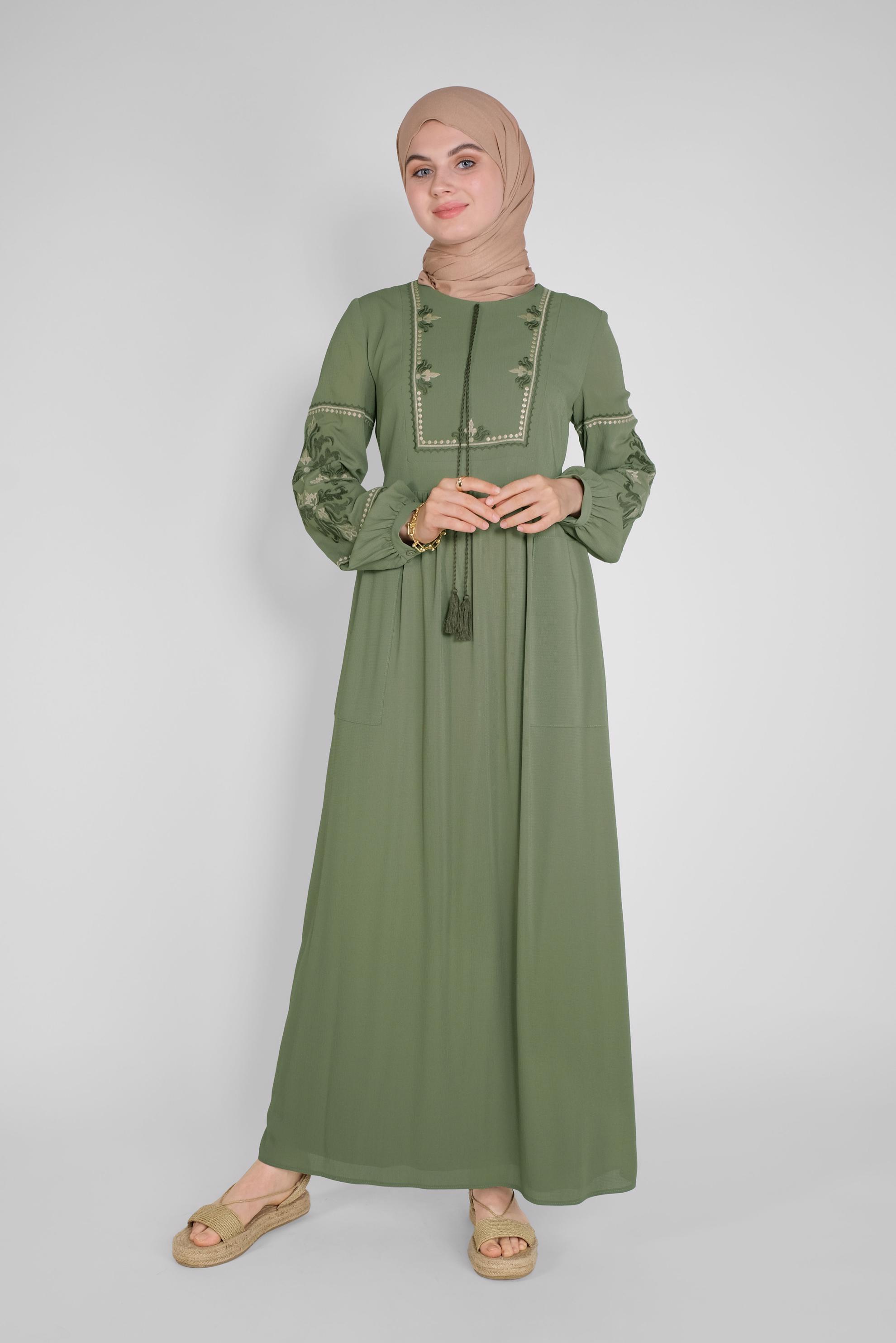 Tesettür giyim HAKİ NAKIŞ DETAYLI ELBİSE 41554