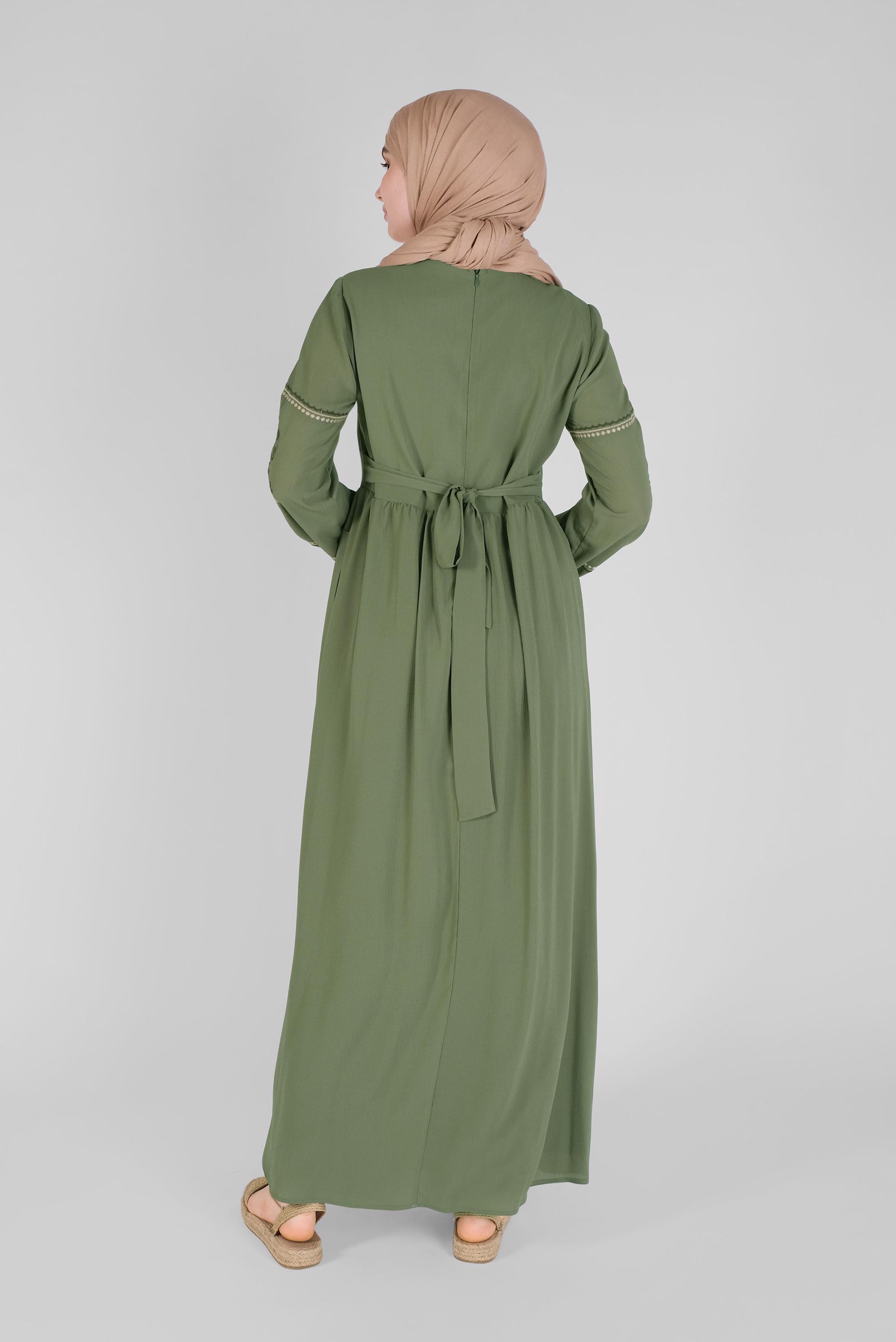 Tesettür giyim HAKİ NAKIŞ DETAYLI ELBİSE 41554