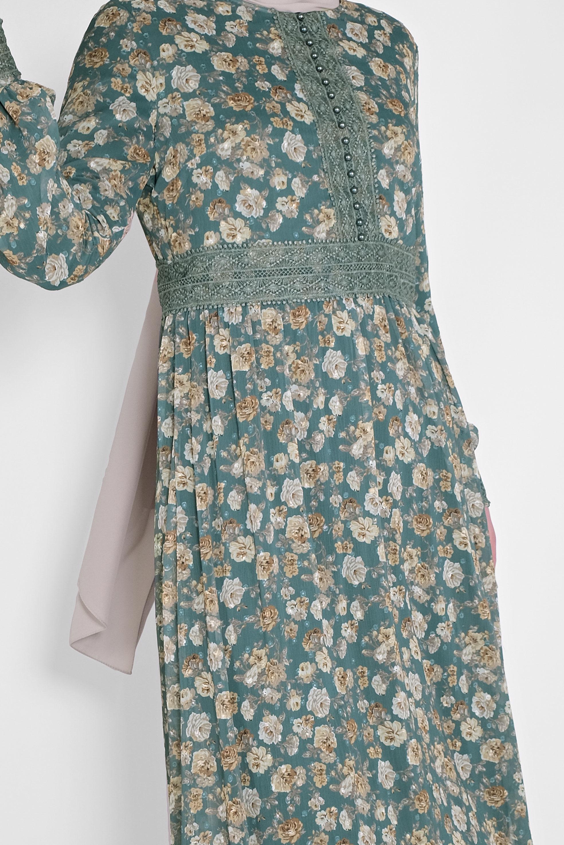 Tesettür giyim MAVİ DANTEL DETAYLI EMPİRME KESME ŞİFON ELBİSE 41555