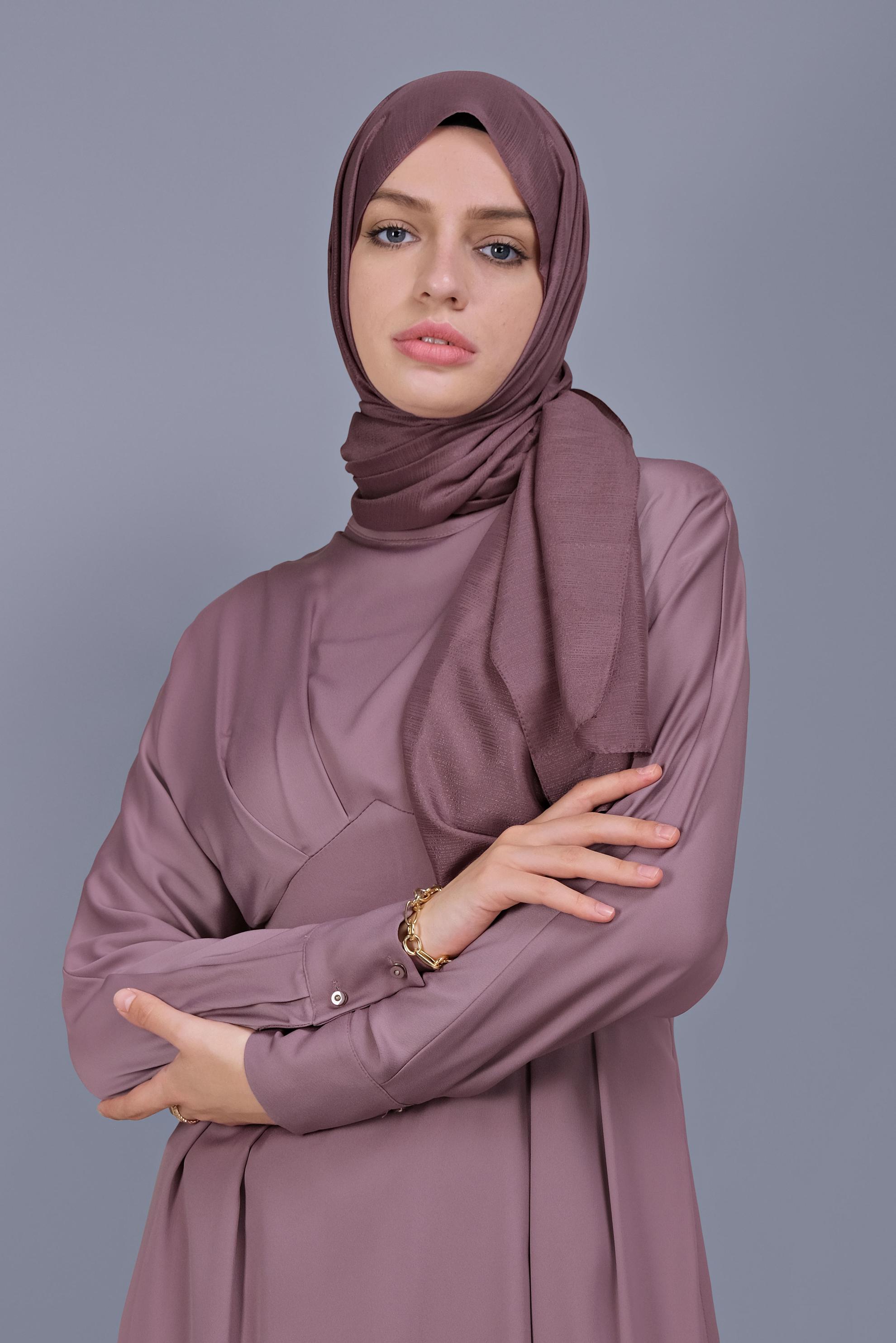 Tesettür giyim MOR YUVARLAK YAKA SATEN ELBİSE 41624 