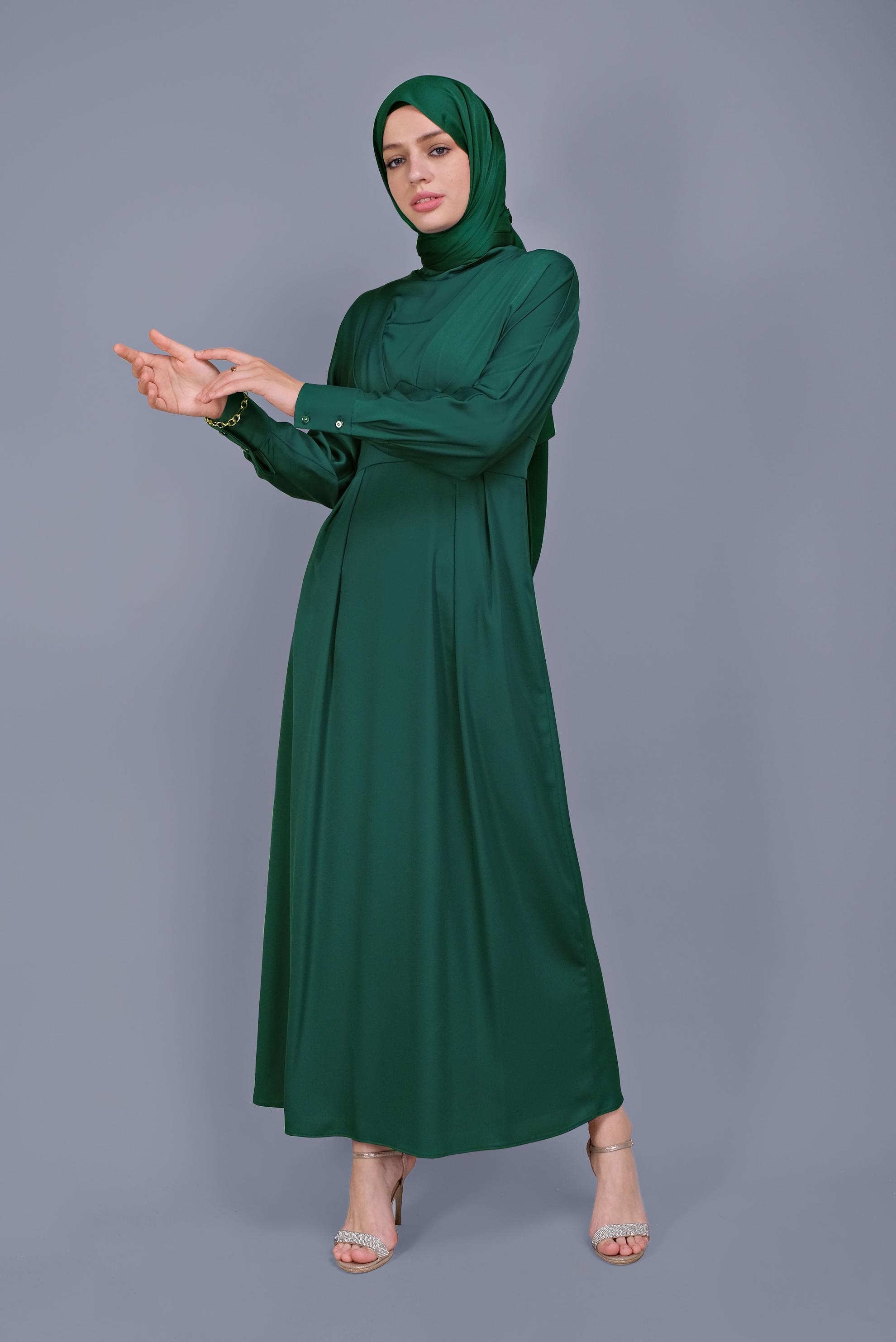 Tesettür giyim YEŞİL YUVARLAK YAKA SATEN ELBİSE 41624 