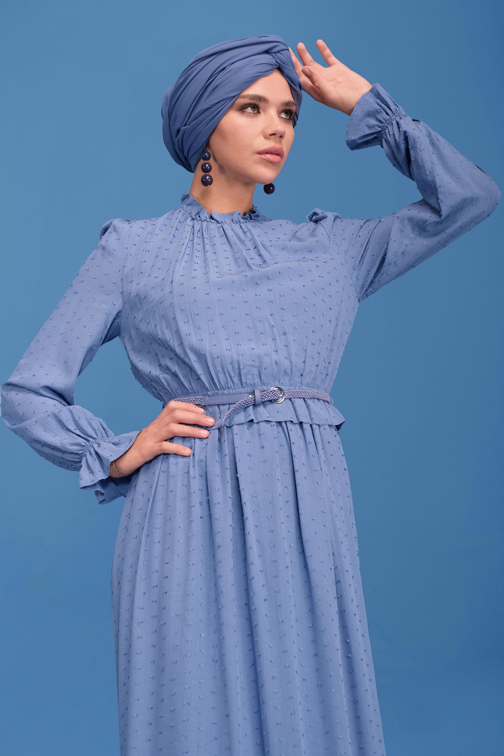 Tesettür giyim LACİVERT MANŞETLERİ LASTİKLİ YAKASI BÜZGÜLÜ ELBİSE 41629 