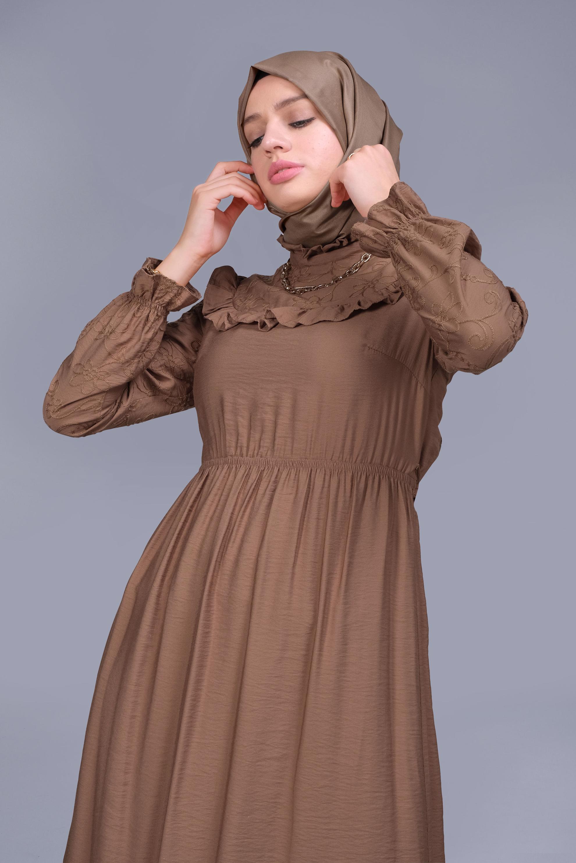 Tesettür giyim TABA FIRFIRLI KUŞAKLI ELBİSE 41644 