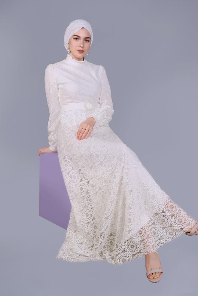 Tesettür giyim EKRU DANTELLİ  YUVARLAK YAKA ELBİSE 41662  - ALVİNA