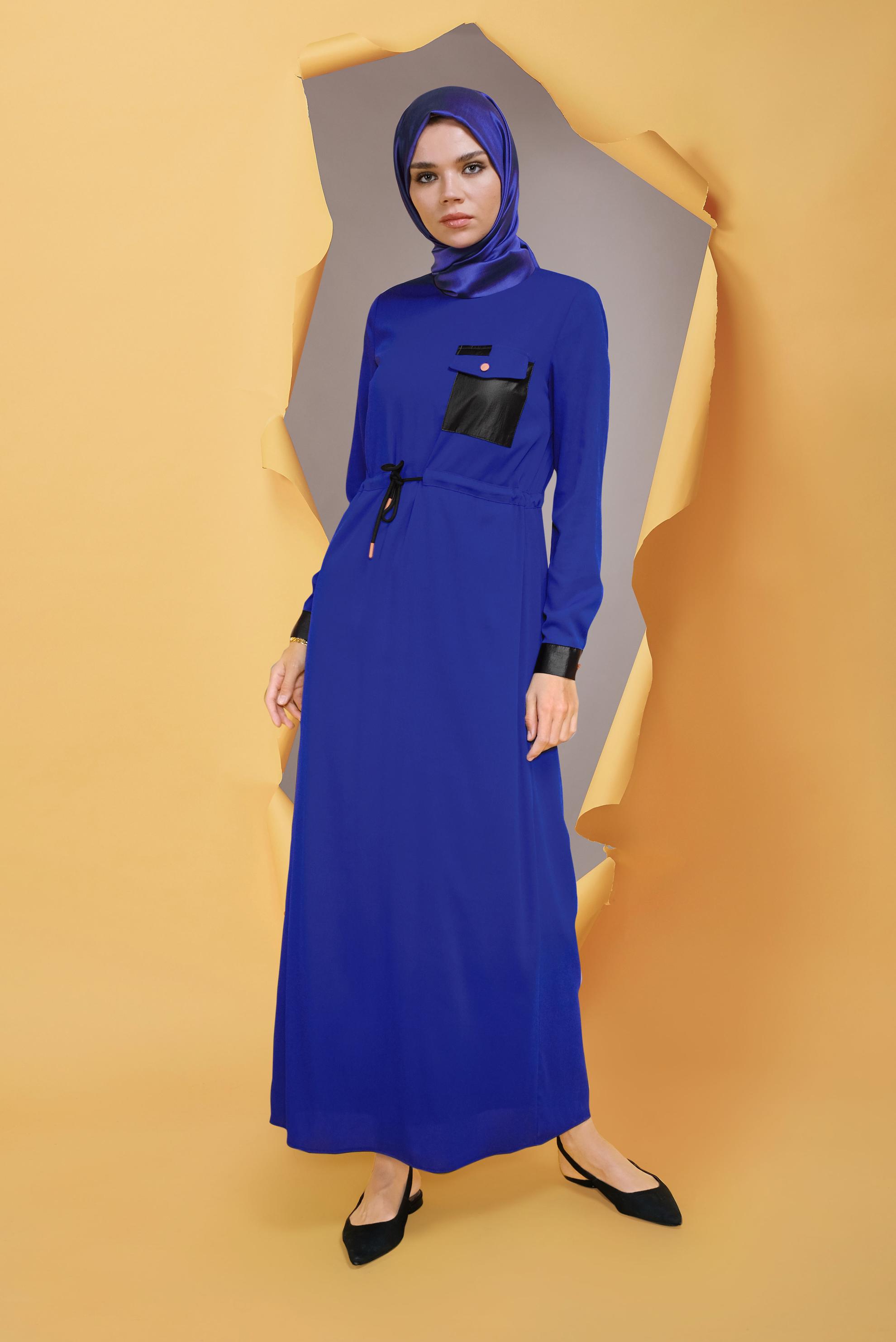 Tesettür giyim LACİVERT YALDIZ BASKILI BELDEN BAĞCIKLI ELBİSE 41734 