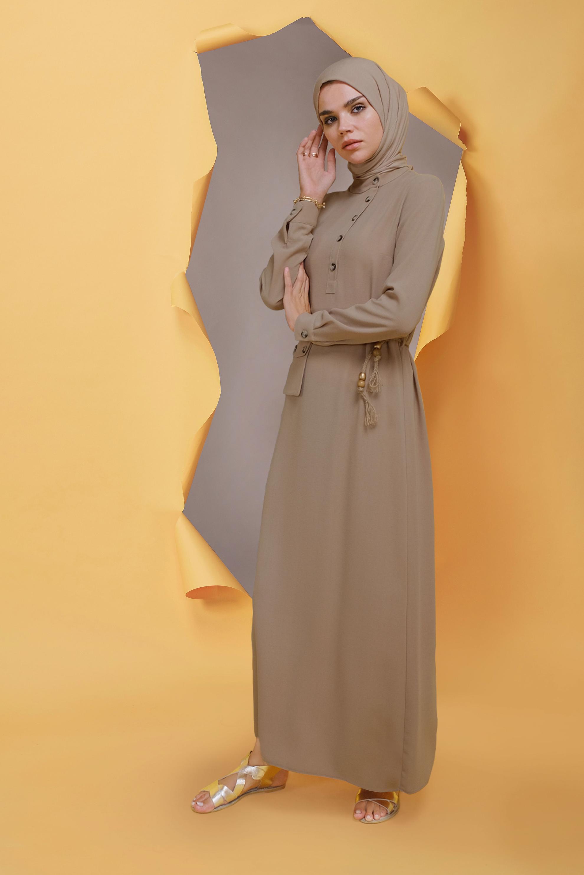 Tesettür giyim VİZON KEMER DETAYLI DÜĞMELİ ELBİSE 41736 