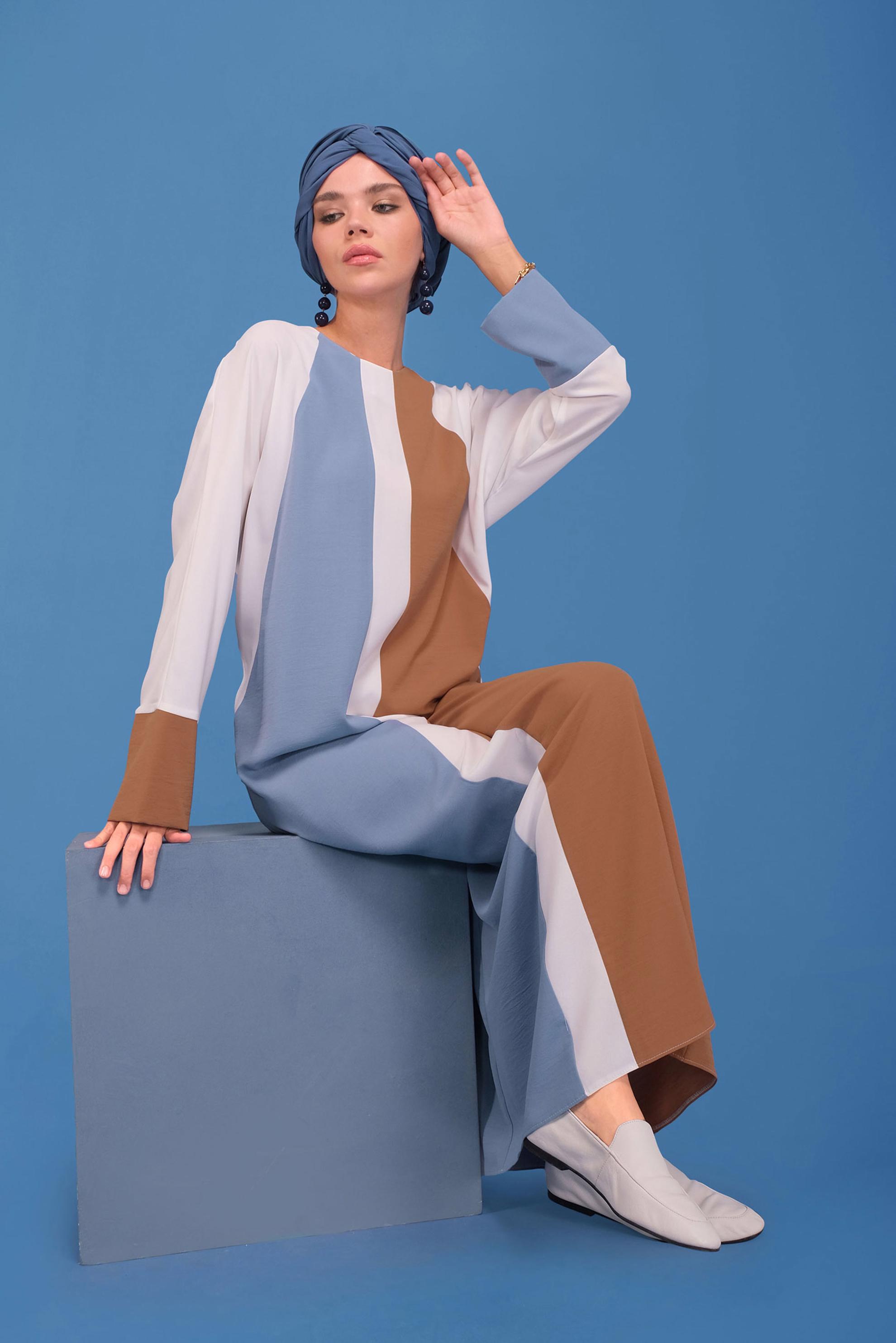 Tesettür giyim MAVİ ÜÇ RENK YUVARLAK YAKA ELBİSE 41771