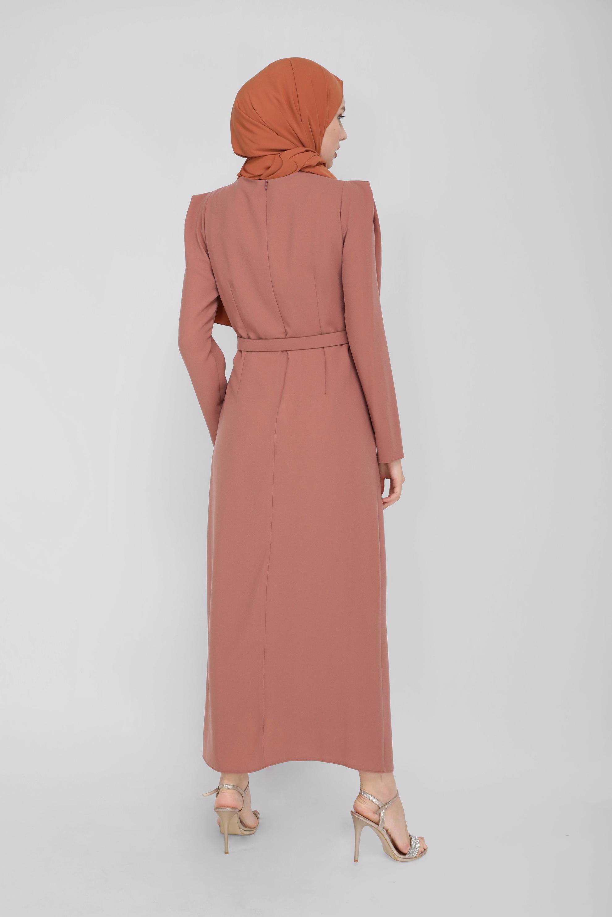Tesettür giyim KAHVE KEMERLİ TAŞLI ELBİSE 41778