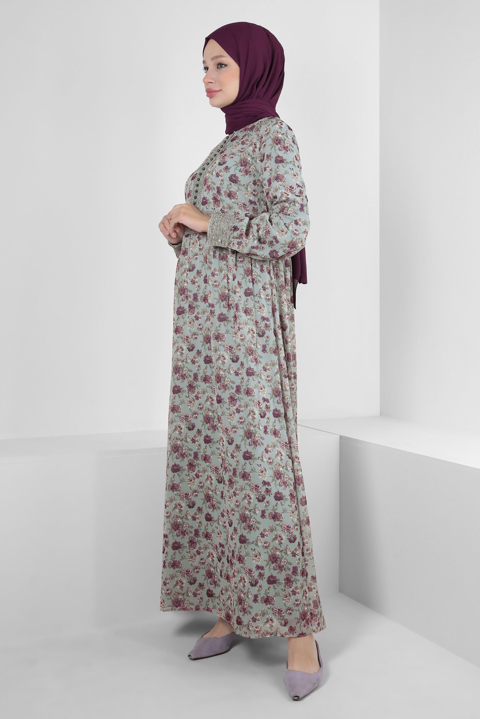 Tesettür giyim GRİ ÇİÇEK DESENLİ DÜĞMELİ ELBİSE 41555-1