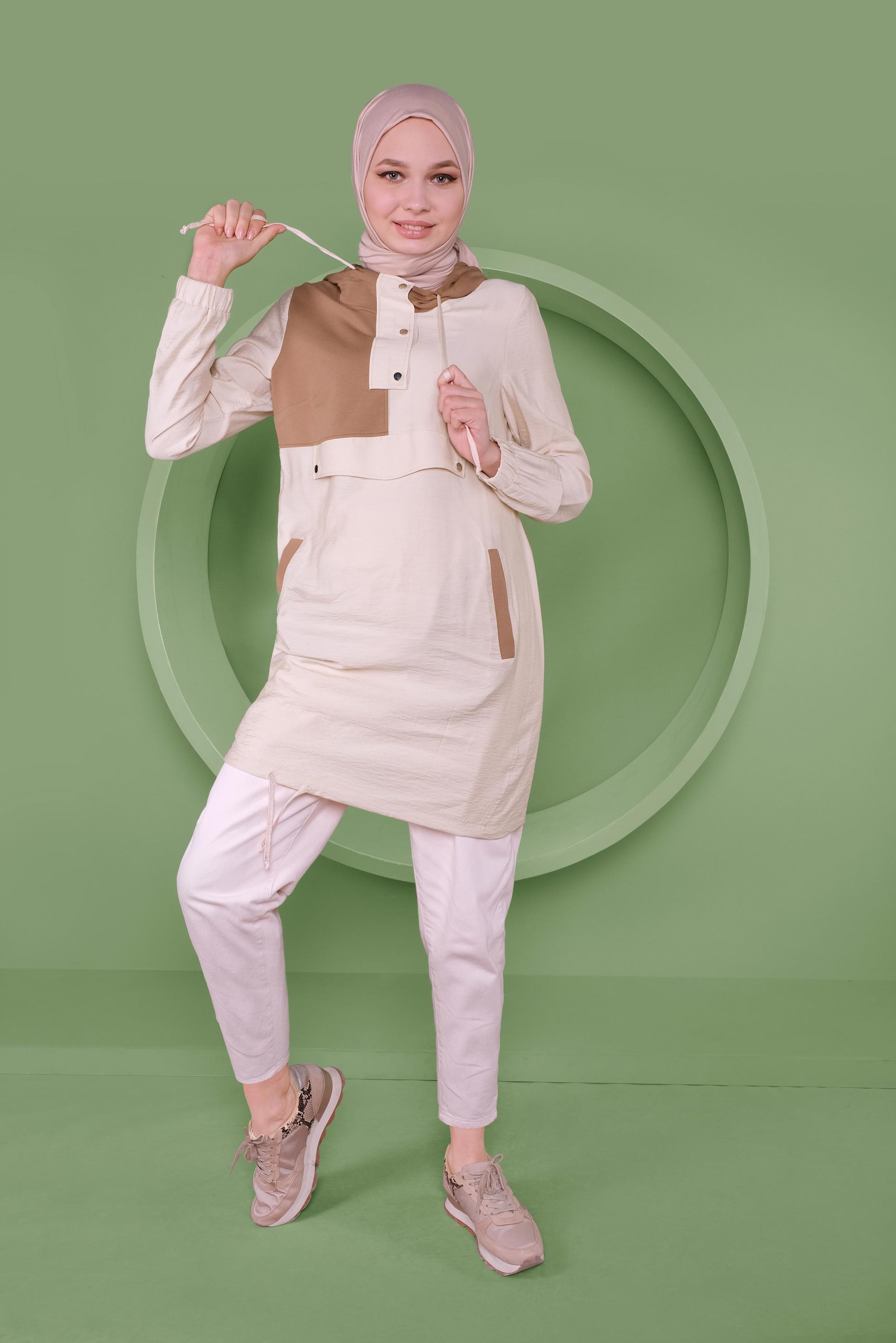 Tesettür giyim BEJ ÇITÇIT DETAYLI ETEK UCU BÜZGÜLÜ EŞOFMAN TUNİK 41363