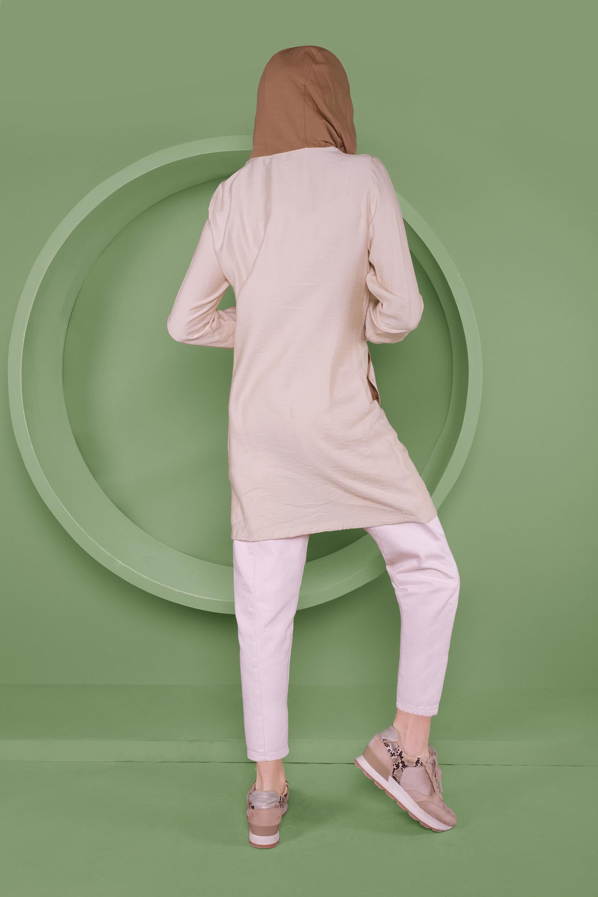 Tesettür giyim BEJ ÇITÇIT DETAYLI ETEK UCU BÜZGÜLÜ EŞOFMAN TUNİK 41363