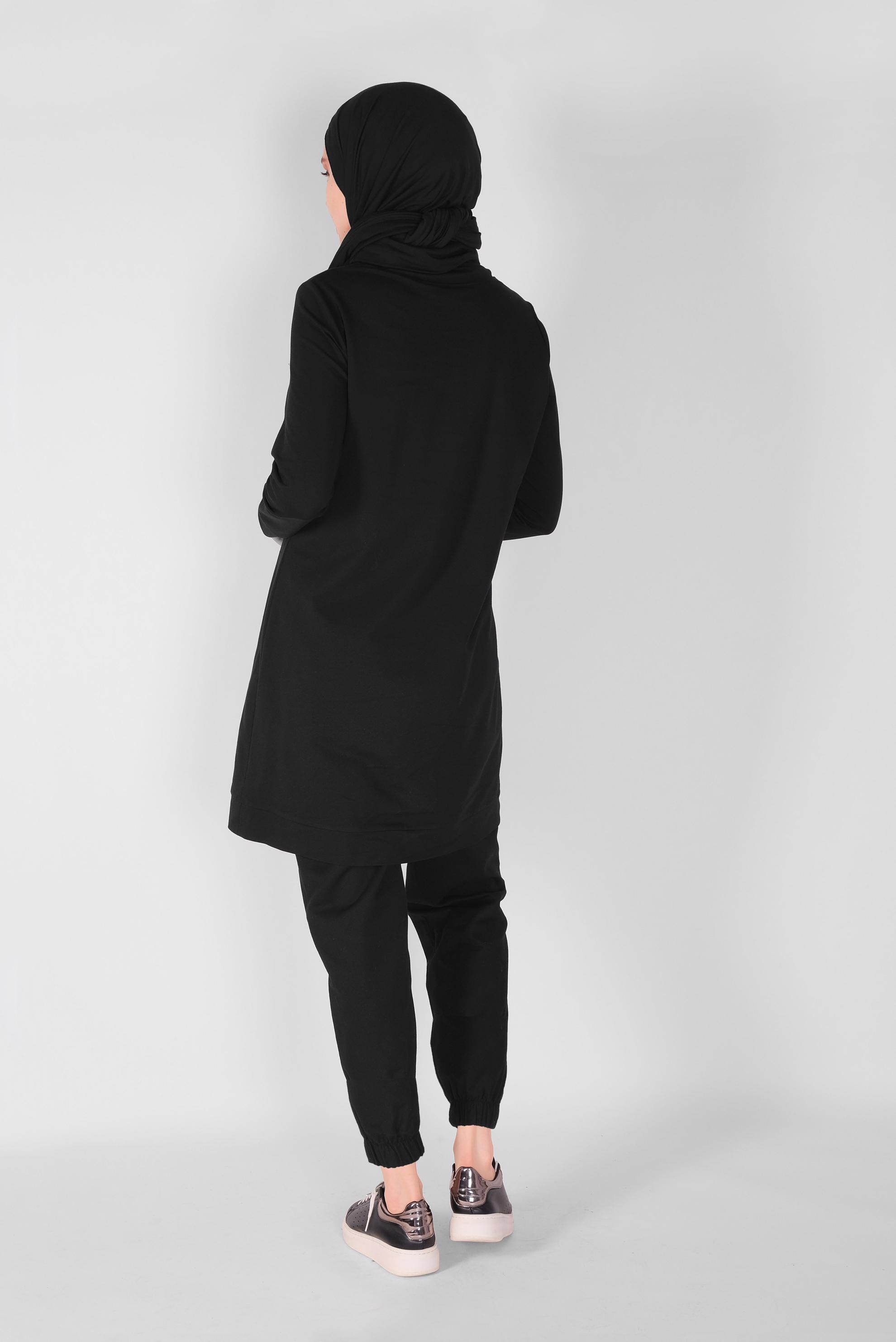 Tesettür giyim SİYAH BAĞCIK DETAYLI YAKALI CEPLİ EŞOFMAN TUNİK 41364