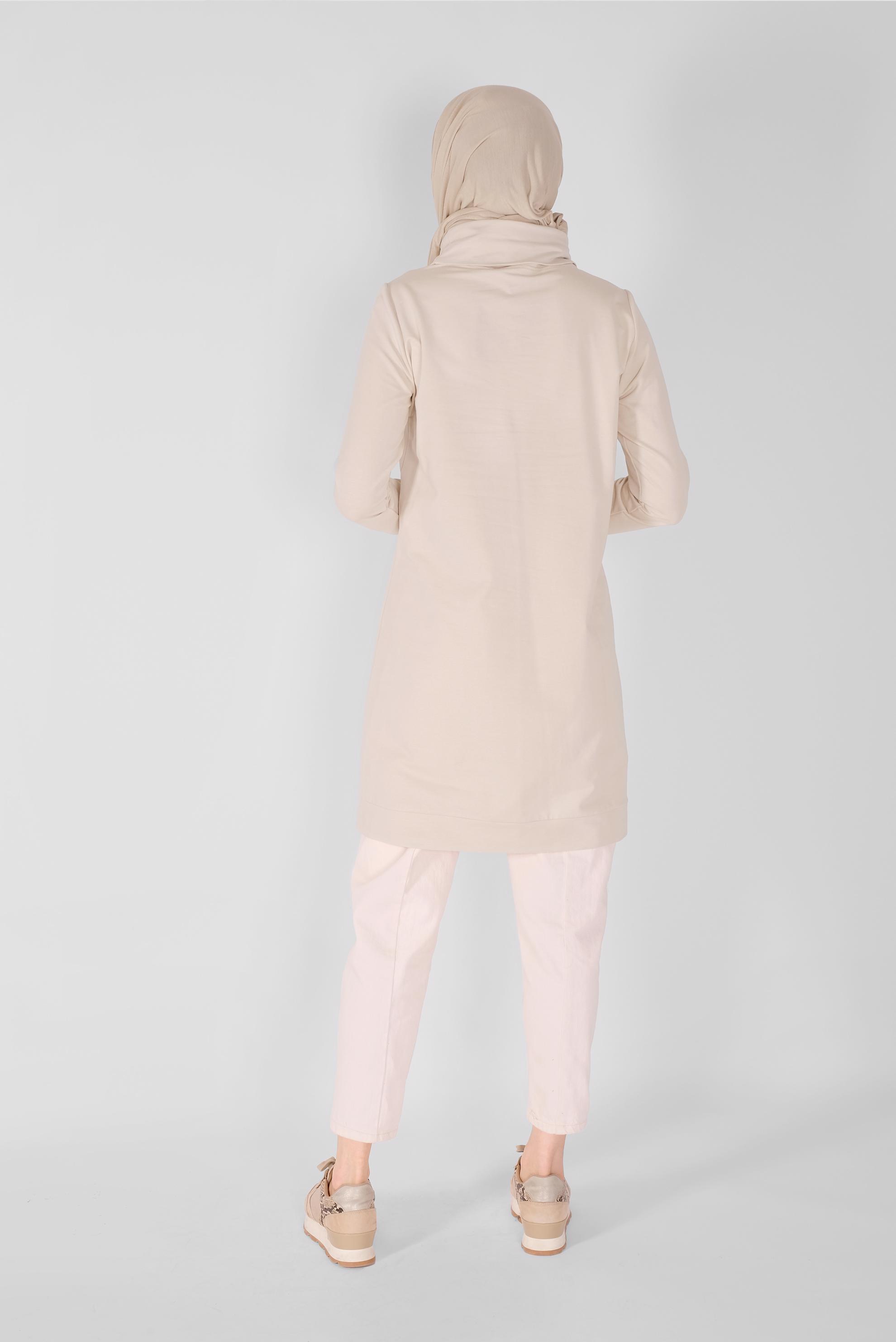 Tesettür giyim BEJ BAĞCIK DETAYLI YAKALI CEPLİ EŞOFMAN TUNİK 41364