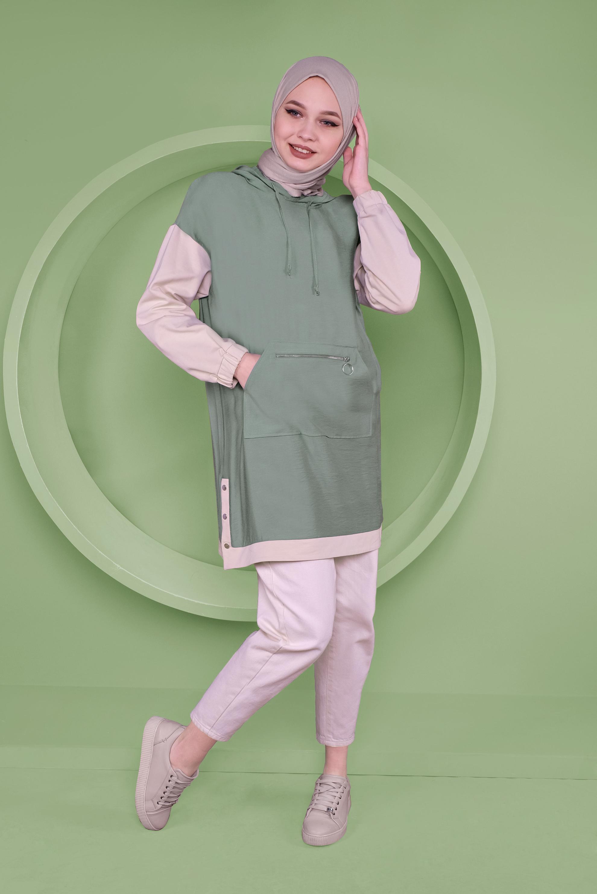 Tesettür giyim YEŞİL CEPLİ KAPÜŞONLU EŞOFMAN TUNİK 41376
