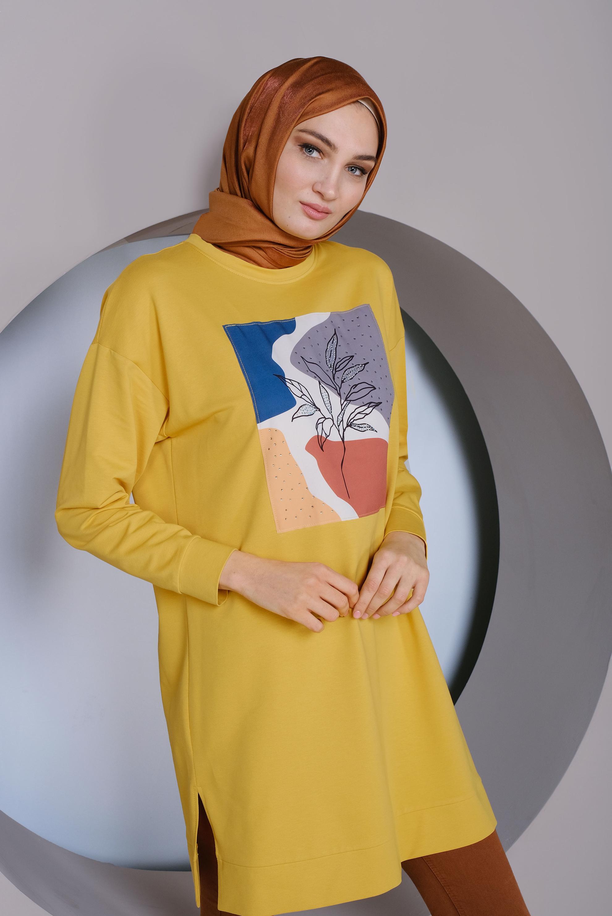 Tesettür giyim SARI BASKI DETAYLI EŞOFMAN TUNİK 41393