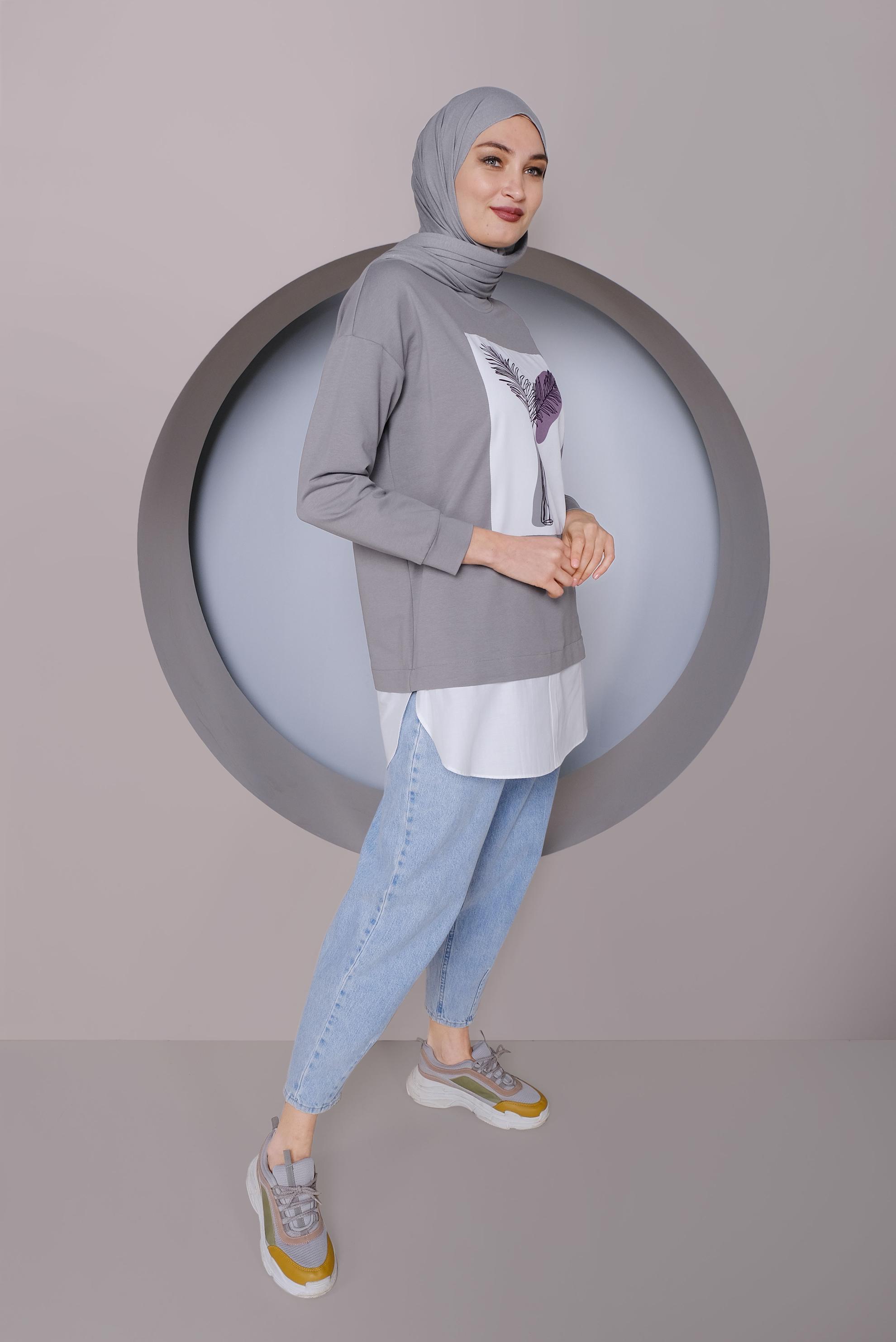 Tesettür giyim GRİ BASKI DETAYLI EŞOFMAN TUNİK 41394