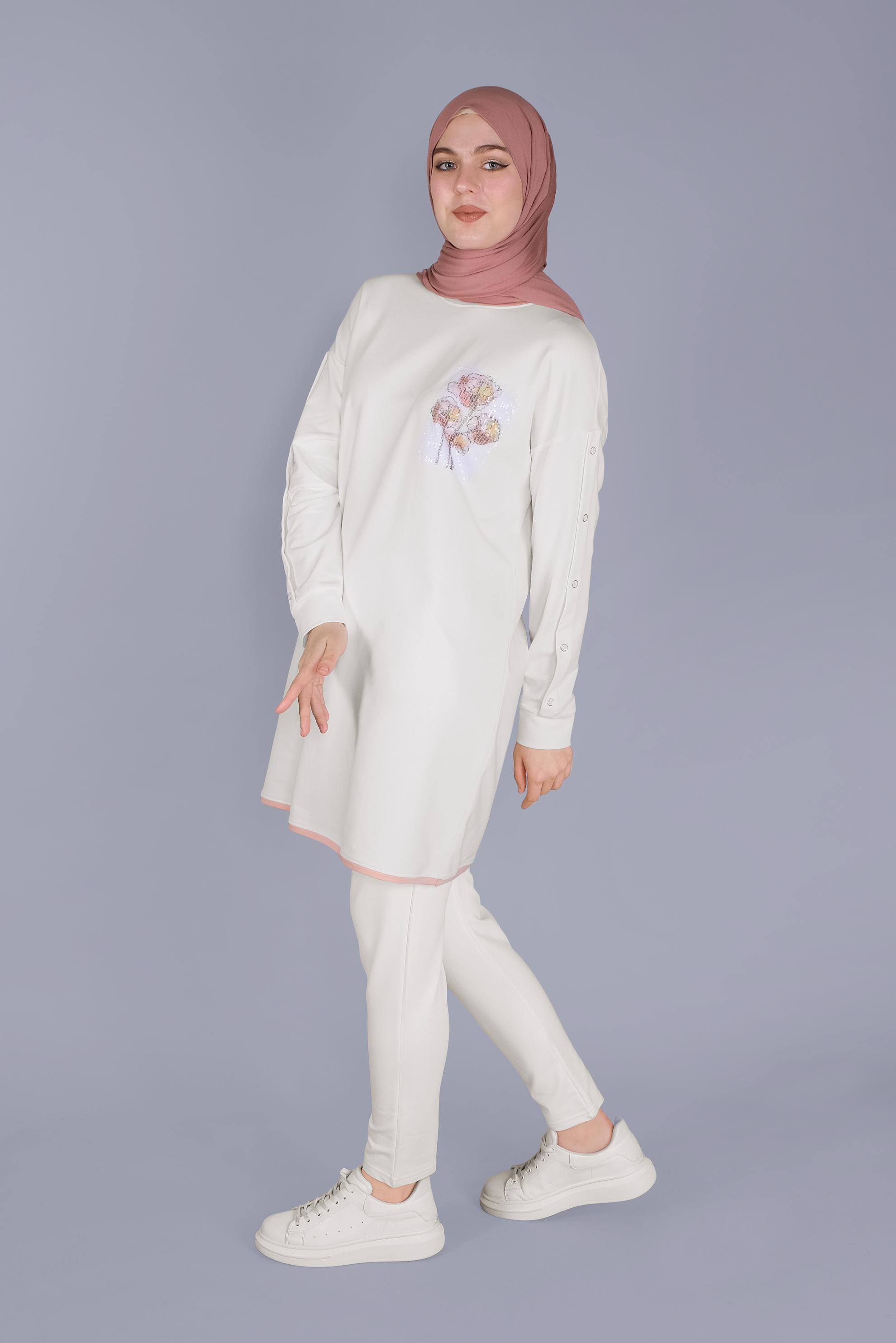 Tesettür giyim BEJ PUL ÇİÇEK DETAYLI EŞOFMAN TUNİK  41395