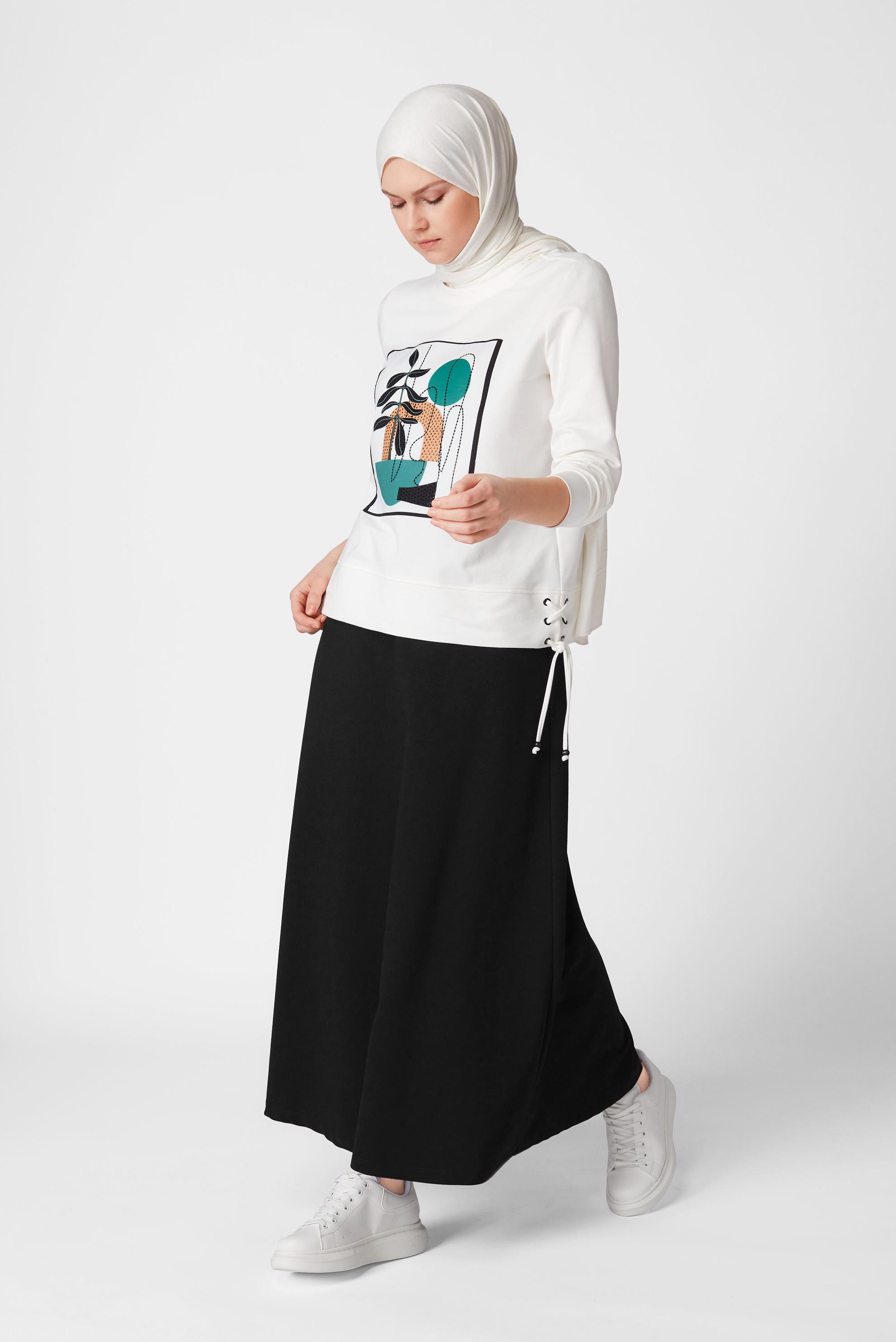 Tesettür giyim SİYAH BASKILI ETEKLİ EŞOFMAN TAKIM 41434 