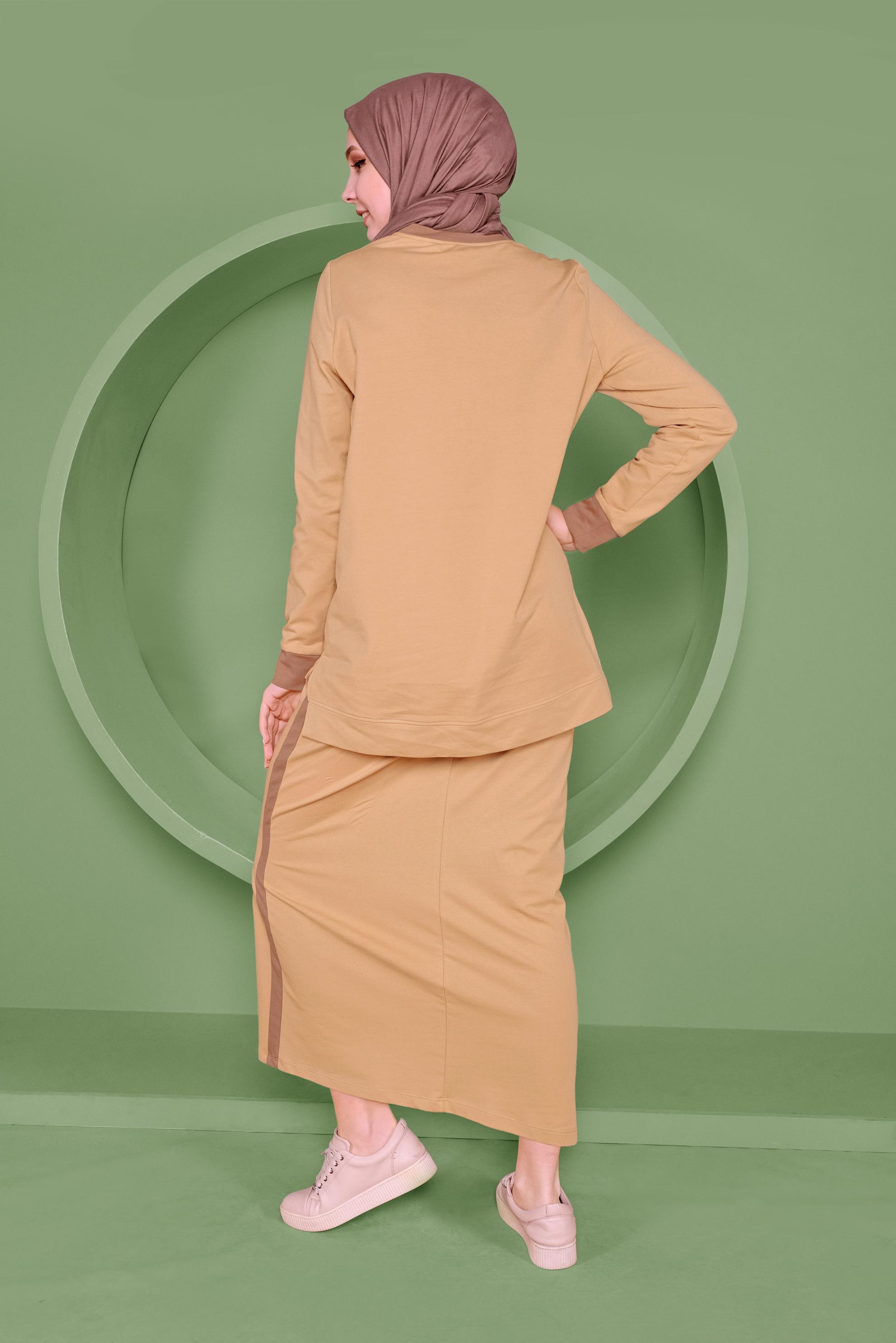 Tesettür giyim KAHVE NAKIŞLI TAŞ BASKILI ETEKLİ EŞOFMAN TAKIM 41438